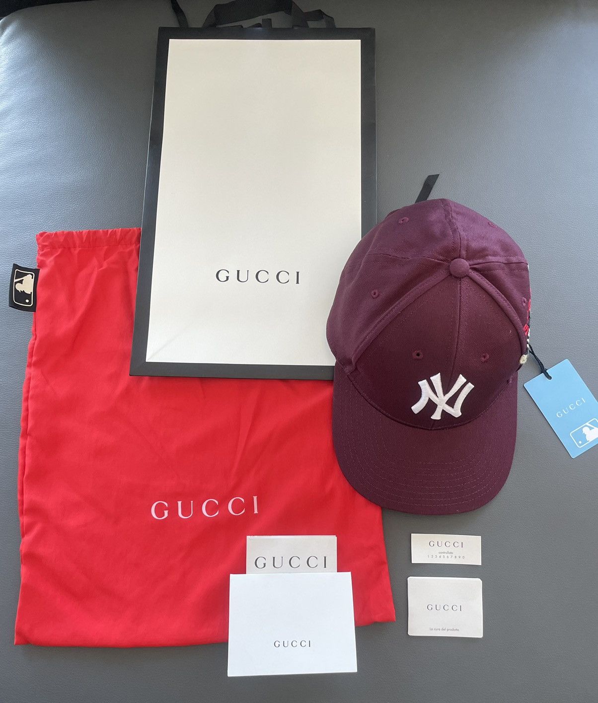 Gucci × New York Yankees Rare Limited Edition Gucci x Yankees Logo Hat Brand New Size ONE SIZE - 2 Thumbnail