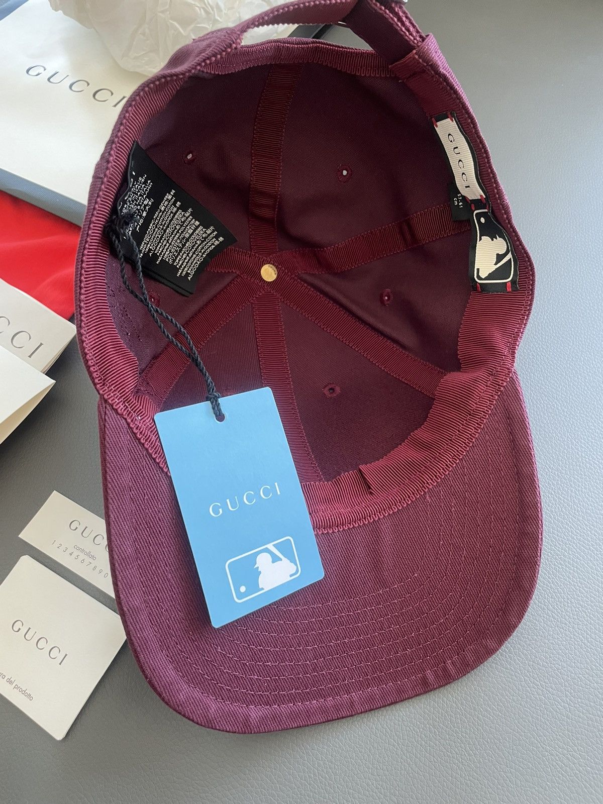 Gucci × New York Yankees Rare Limited Edition Gucci x Yankees Logo Hat Brand New Size ONE SIZE - 18 Thumbnail