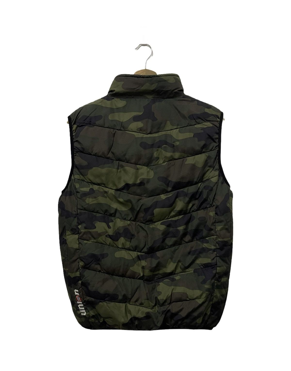 Japanese Brand × Vintage Vintage 76 Lubricants Embroidery Mini Logo Camoflauge Vest Size US M / EU 48-50 / 2 - 6 Thumbnail