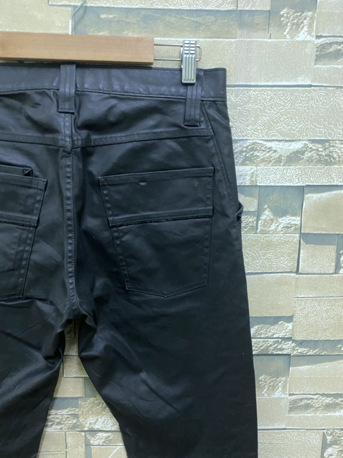 Japanese Brand UNIQLO Coated Cloth Synthetic Leather Pants Size US 29 - 12 Thumbnail