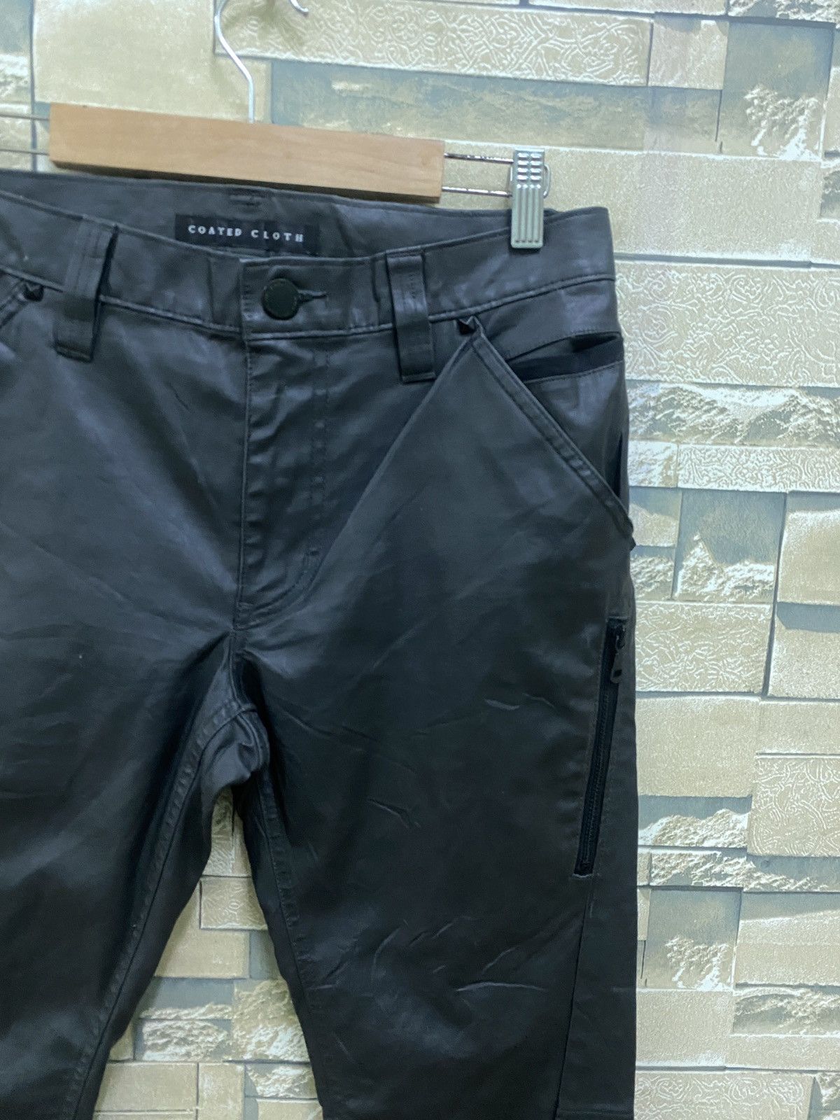 Japanese Brand UNIQLO Coated Cloth Synthetic Leather Pants Size US 29 - 5 Thumbnail