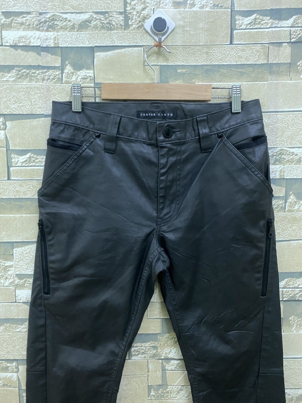Japanese Brand UNIQLO Coated Cloth Synthetic Leather Pants Size US 29 - 3 Thumbnail