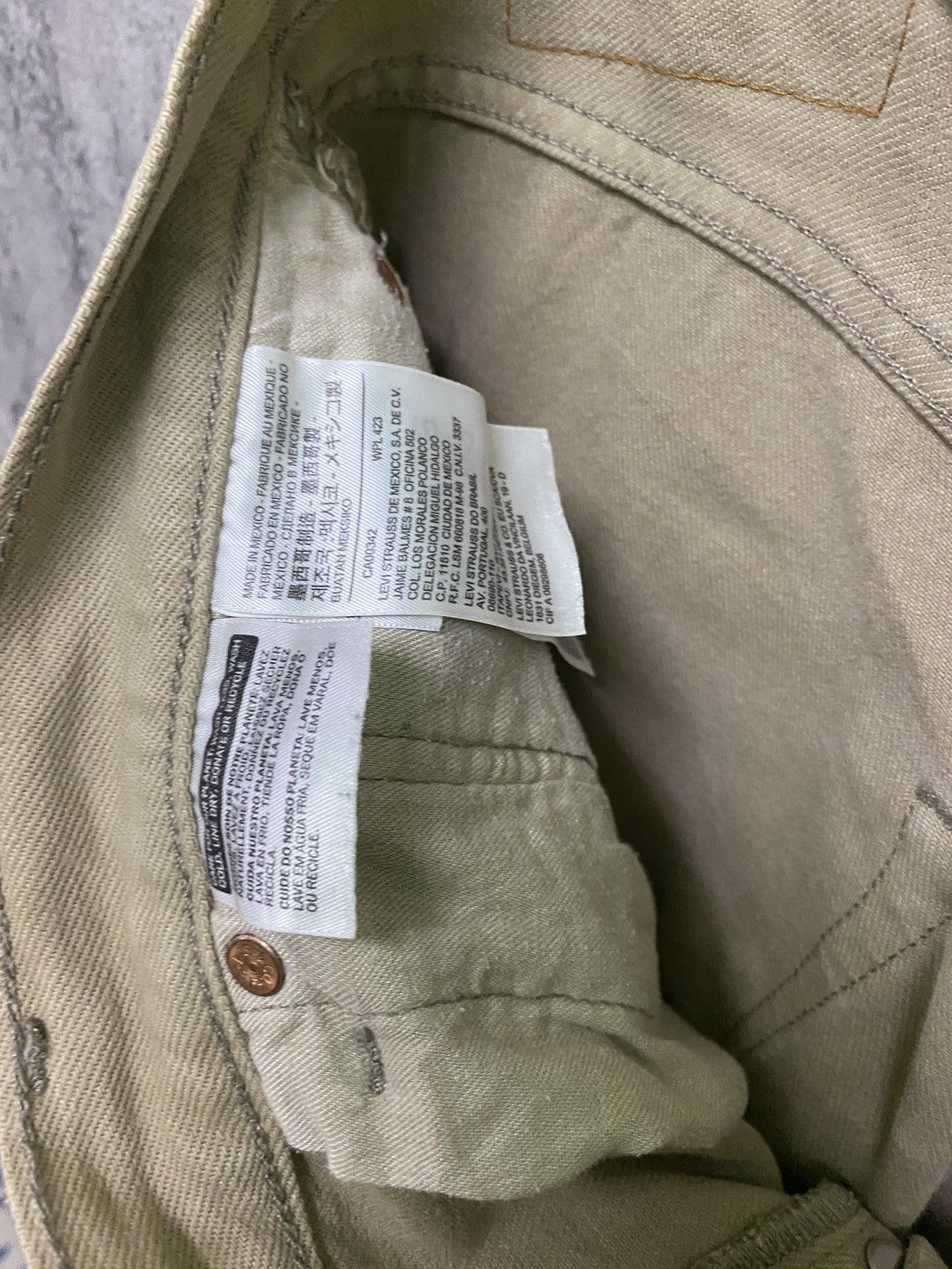 Levi's × Vintage Vintage LEVIS 501 Single R Distressed Denim - L69 Size US 34 / EU 50 - 21 Thumbnail