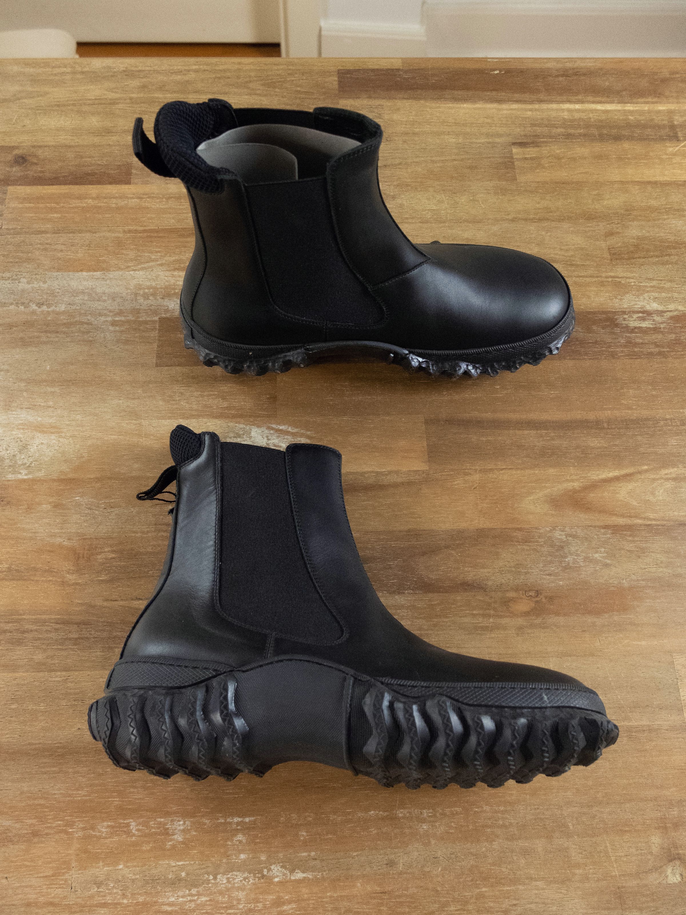 Marni MARNI black chunky sole leather Chelsea ankle boots 11 41 Size US 11 / IT 41 - 1 Thumbnail