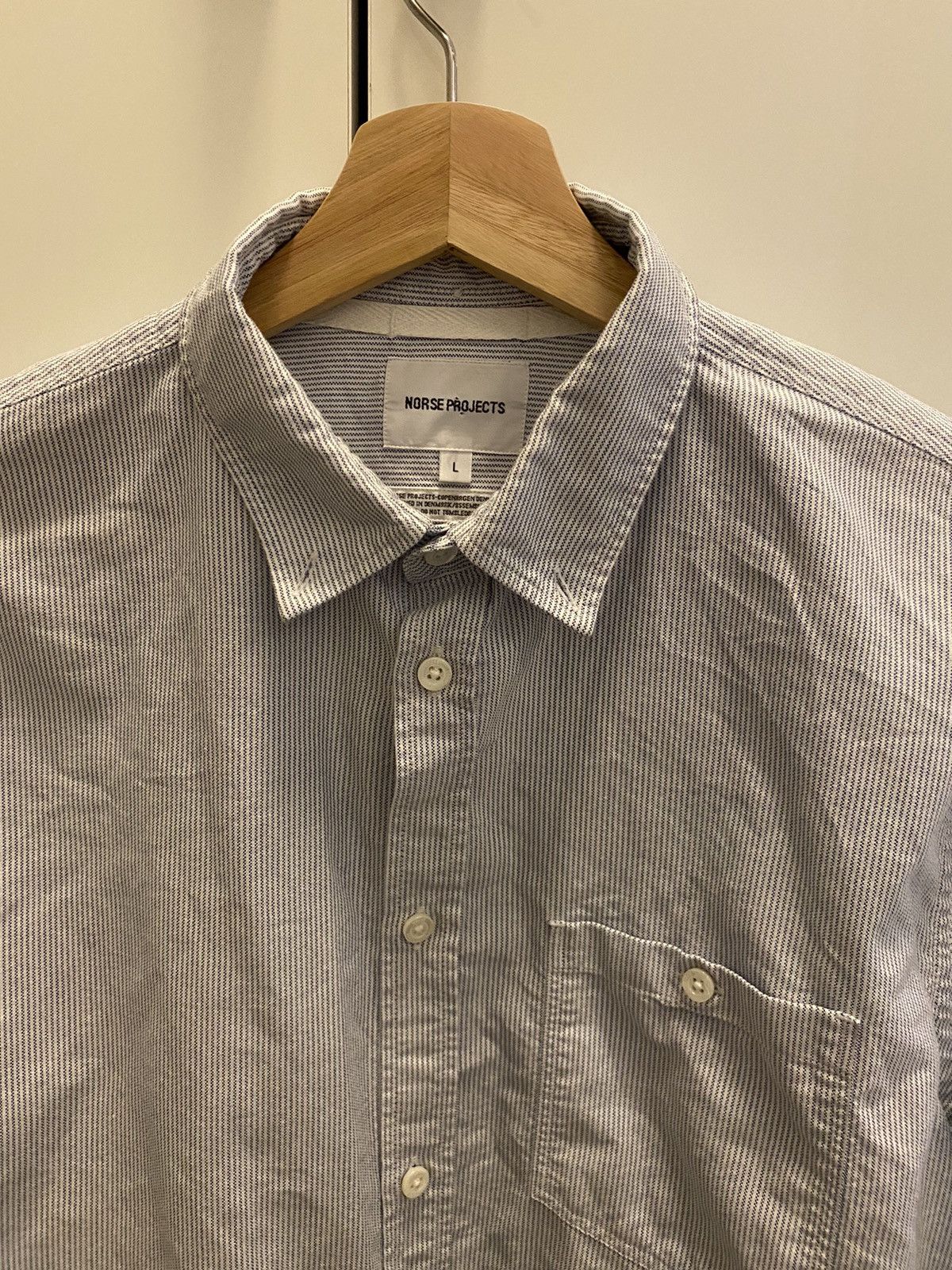 Norse Projects Norse Projects Button Up Size US L / EU 52-54 / 3 - 3 Thumbnail