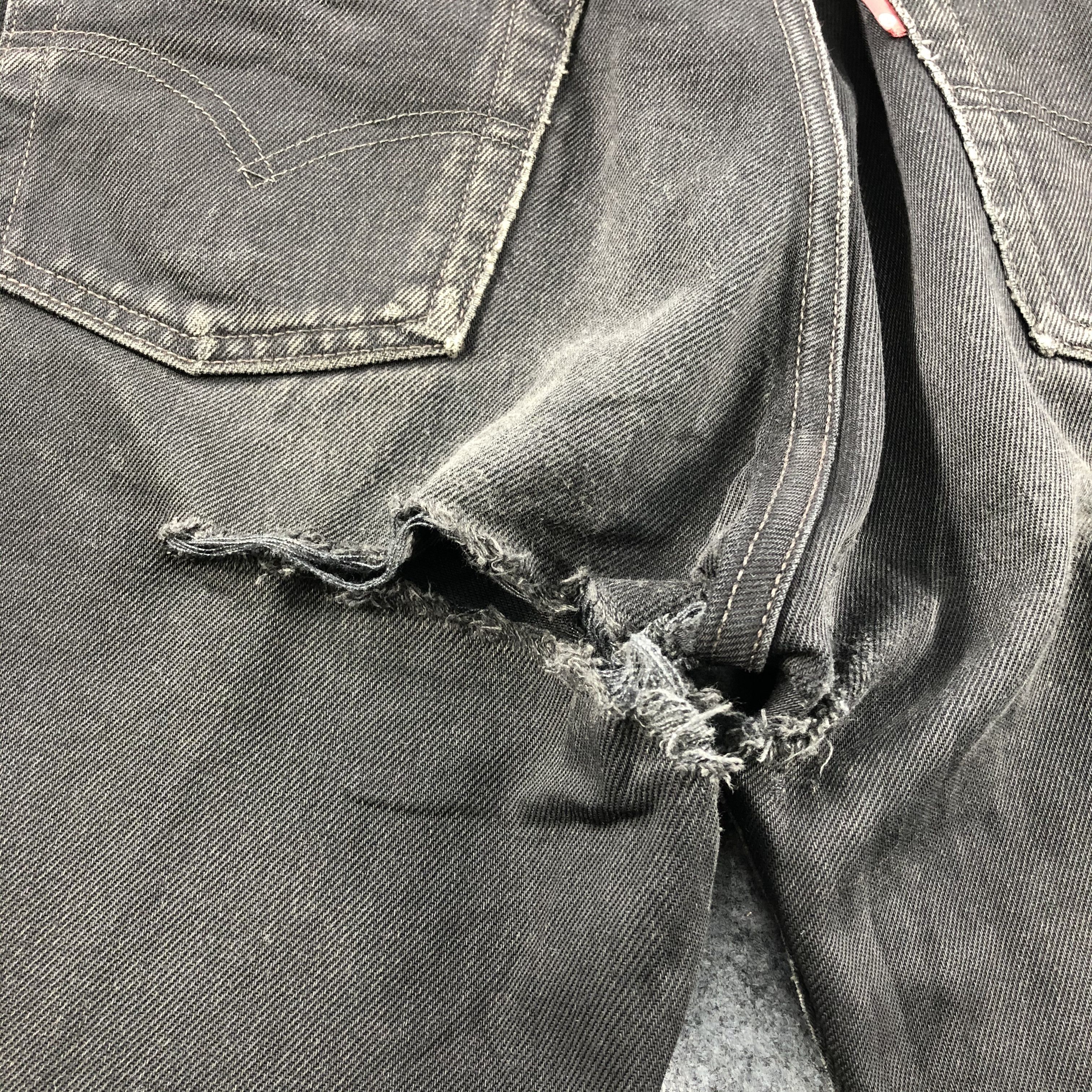 Levi's × Vintage 90s Vintage Distress Levis 501 Jeans-JM1670 Size US 31 - 9 Thumbnail