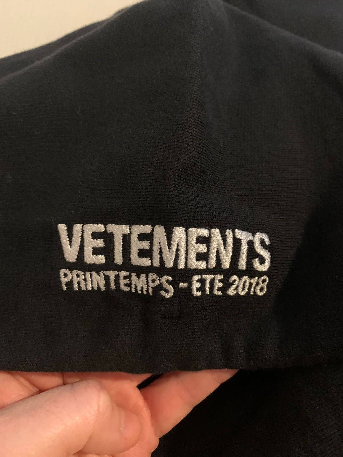 Vetements *RARE* Vetements SS18 "Eye of Horus" Hoodie Size US S / EU 44-46 / 1 - 5 Thumbnail