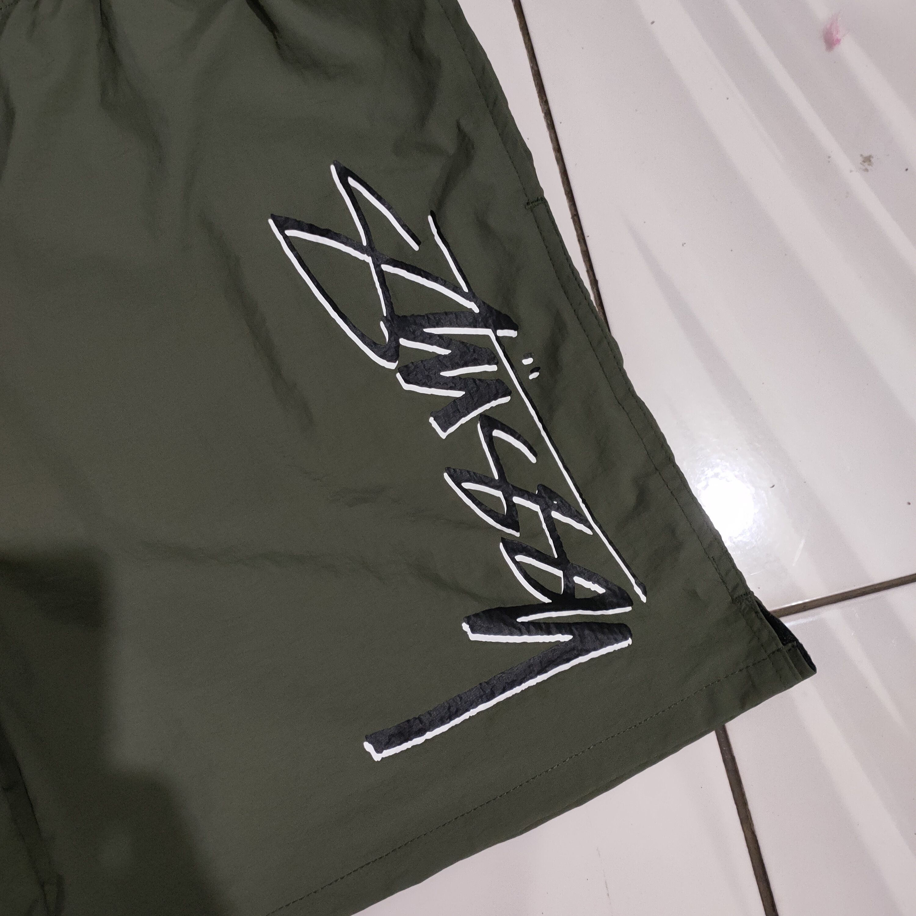 Stussy SCRIPT TRACK SHORT
