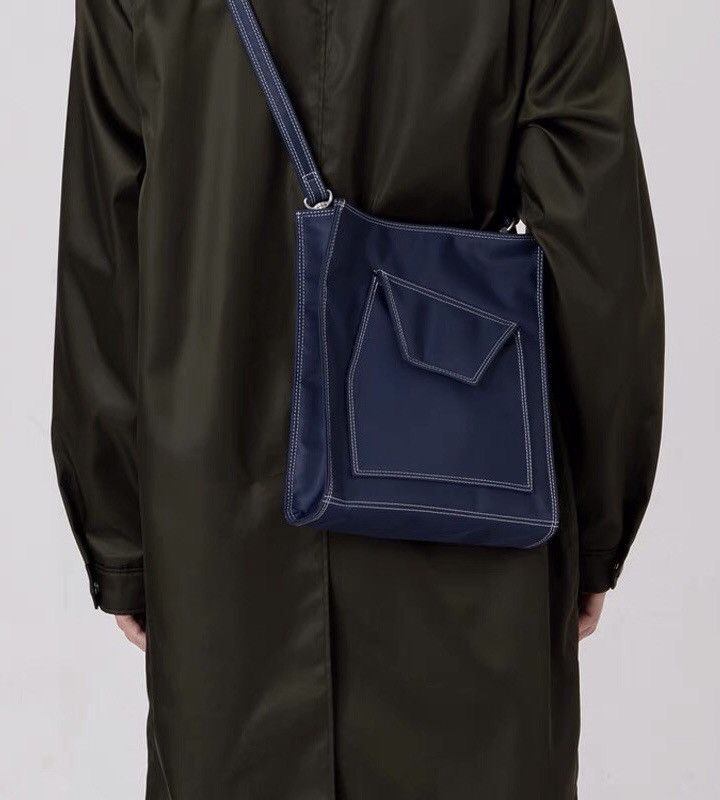 Japanese Brand Korean fashion navy blue nylon crossbody bag shoulder bag Size ONE SIZE - 1 Thumbnail