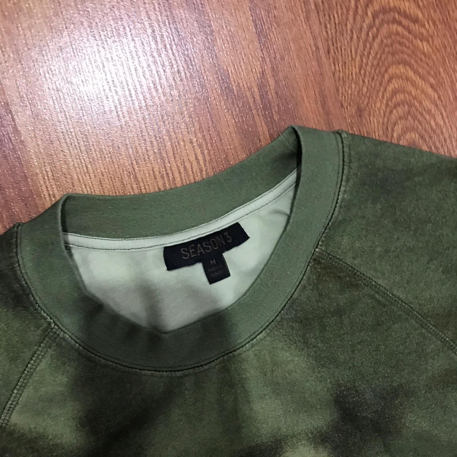 Yeezy lm8 yeezy season 3 defected camo tee Size US M / EU 48-50 / 2 - 4 Thumbnail