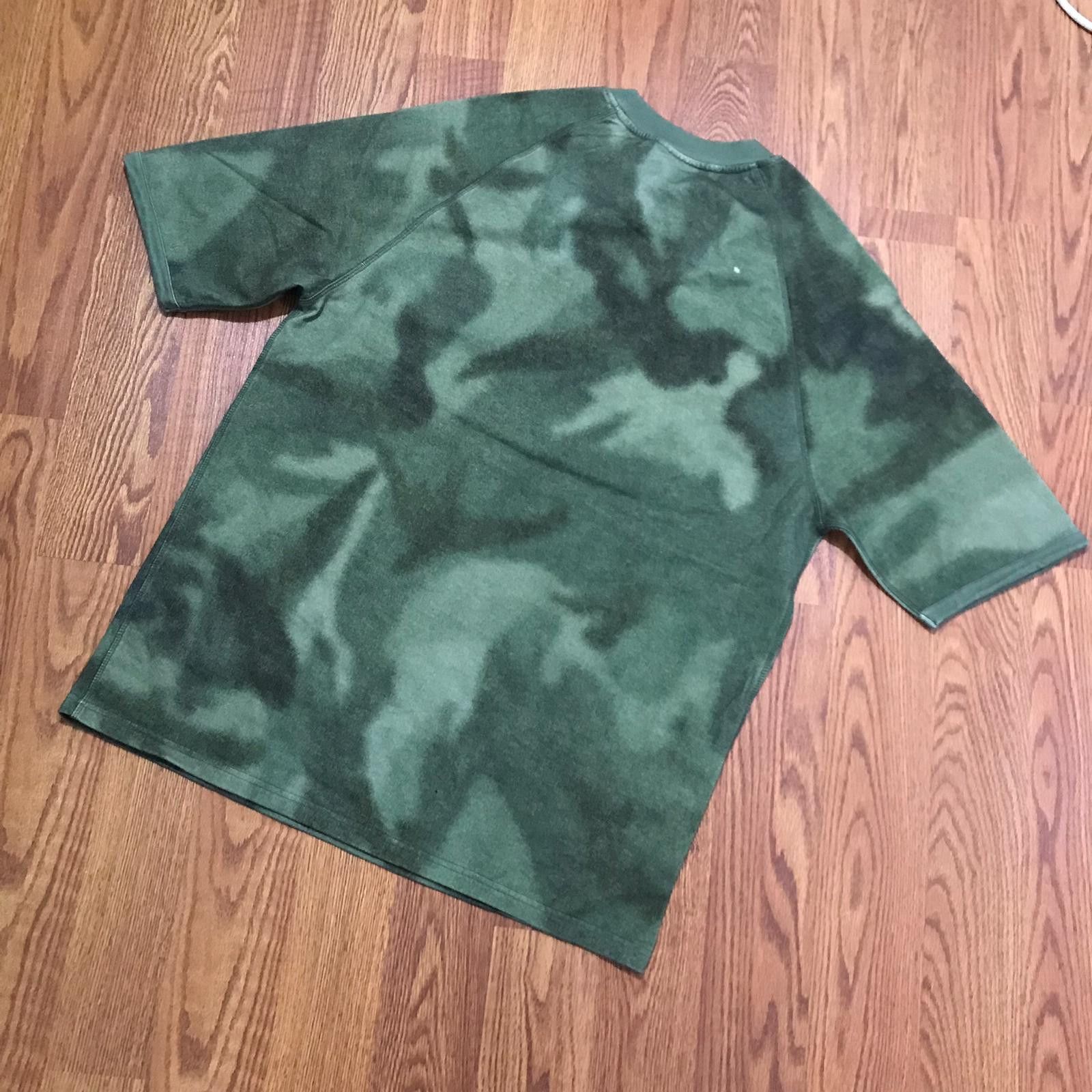 Yeezy lm8 yeezy season 3 defected camo tee Size US M / EU 48-50 / 2 - 2 Thumbnail