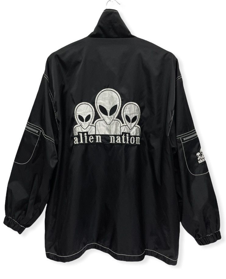 Alien Workshop 🔥RARE🔥 90’s ALIEN NATION Japan Skateboarding Windbreaker Size US M / EU 48-50 / 2 - 1 Thumbnail