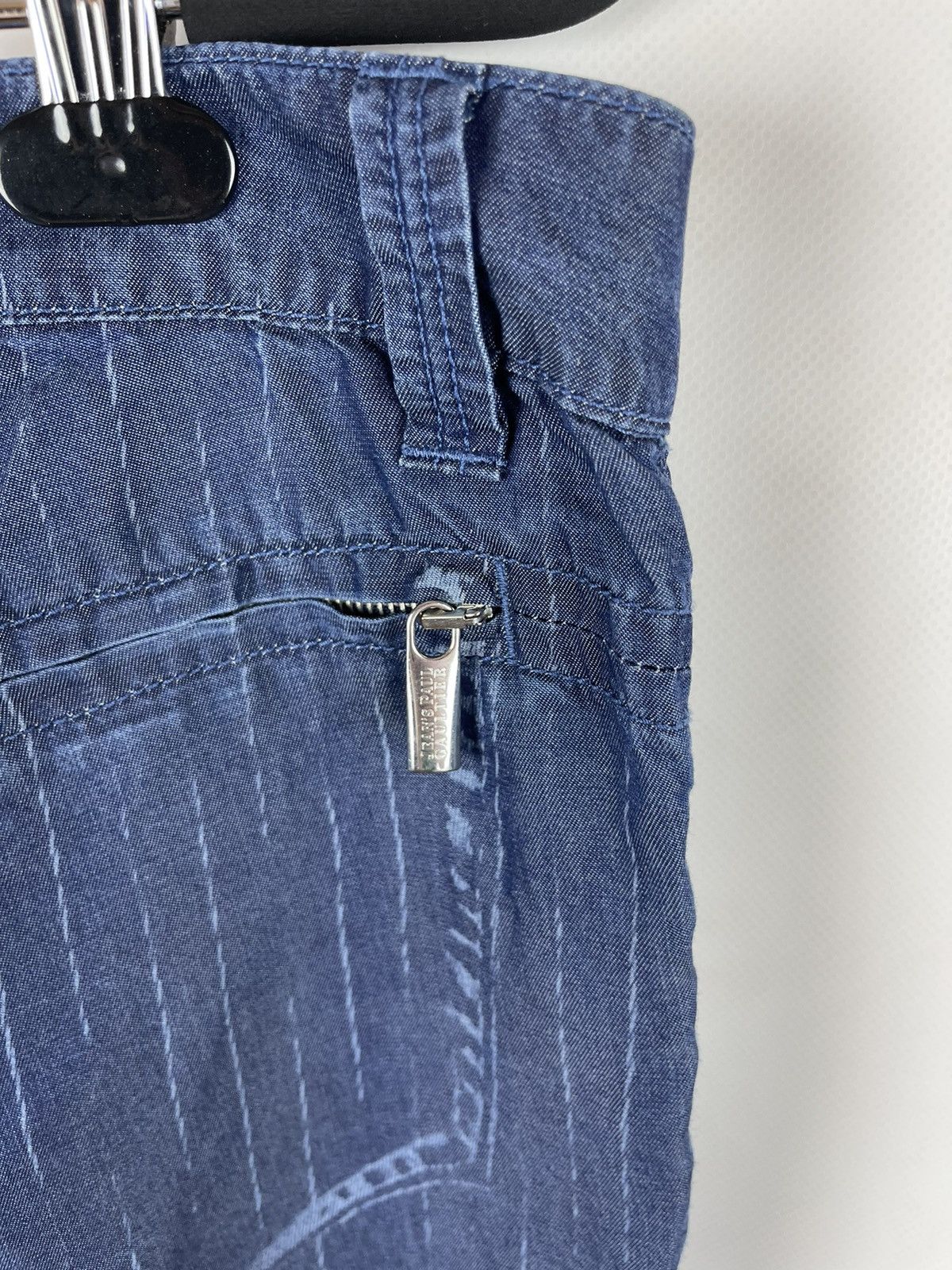 Jean Paul Gaultier Jean Paul Gaultier luxury pinstripe logo casual chino pants Size US 33 - 11 Thumbnail