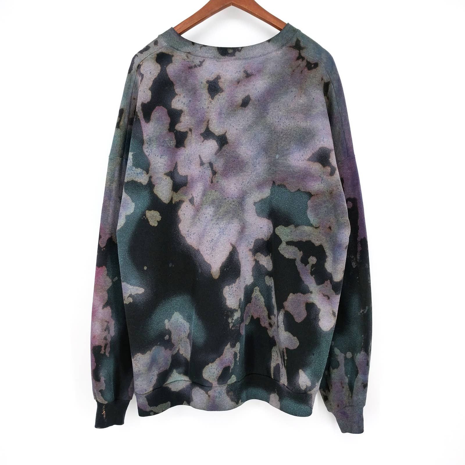 Vintage Vintage Camas Pride Custom Painted Bleach Tie Dye Sweatshirt Size US XXL / EU 58 / 5 - 5 Thumbnail