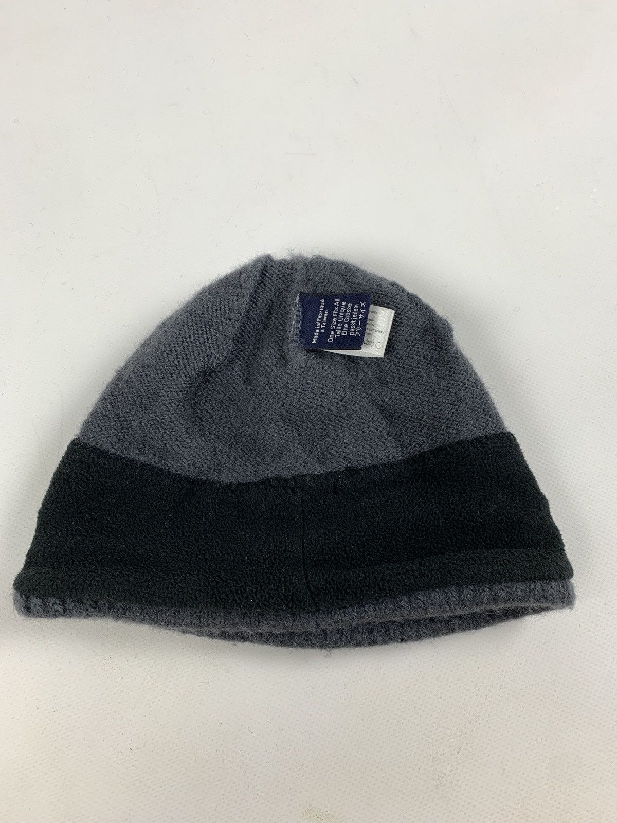 Vintage Arcteryx Wool Grey Hats Cap