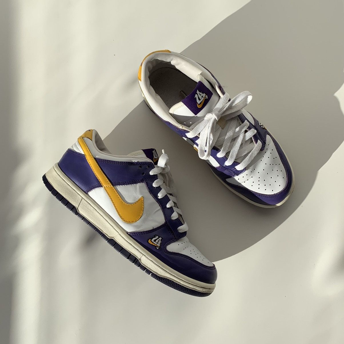 Nike × Vintage 2004 Nike Dunk "La" Lakers Yellow Del Sol/Court Purple Size US 7 / EU 40 - 11 Thumbnail
