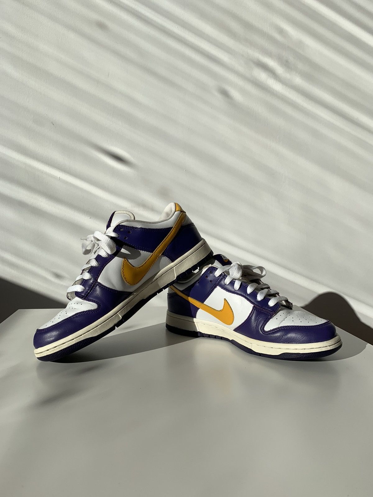 Nike × Vintage 2004 Nike Dunk "La" Lakers Yellow Del Sol/Court Purple Size US 7 / EU 40 - 7 Thumbnail