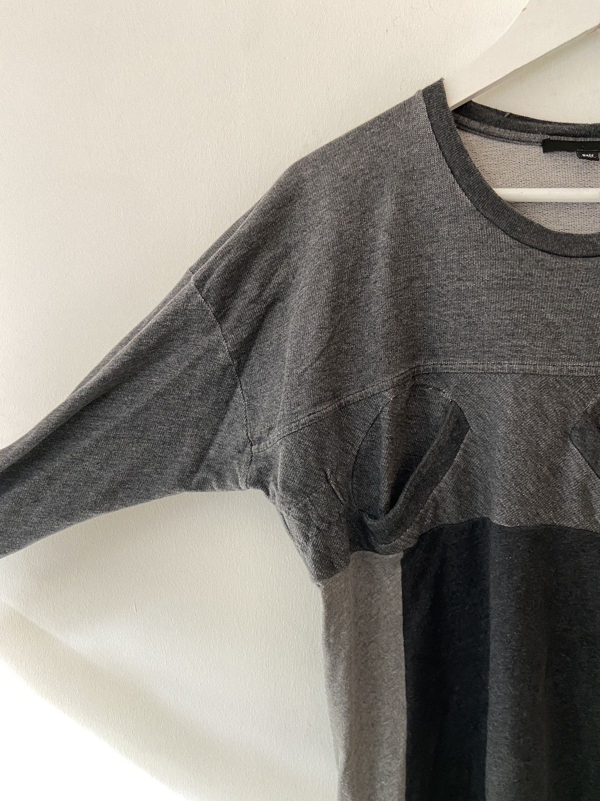 Helmut Lang Helmut Lang A/W03 Asymmetric Smiley Pocket Longsleeve Size US S / EU 44-46 / 1 - 5 Thumbnail