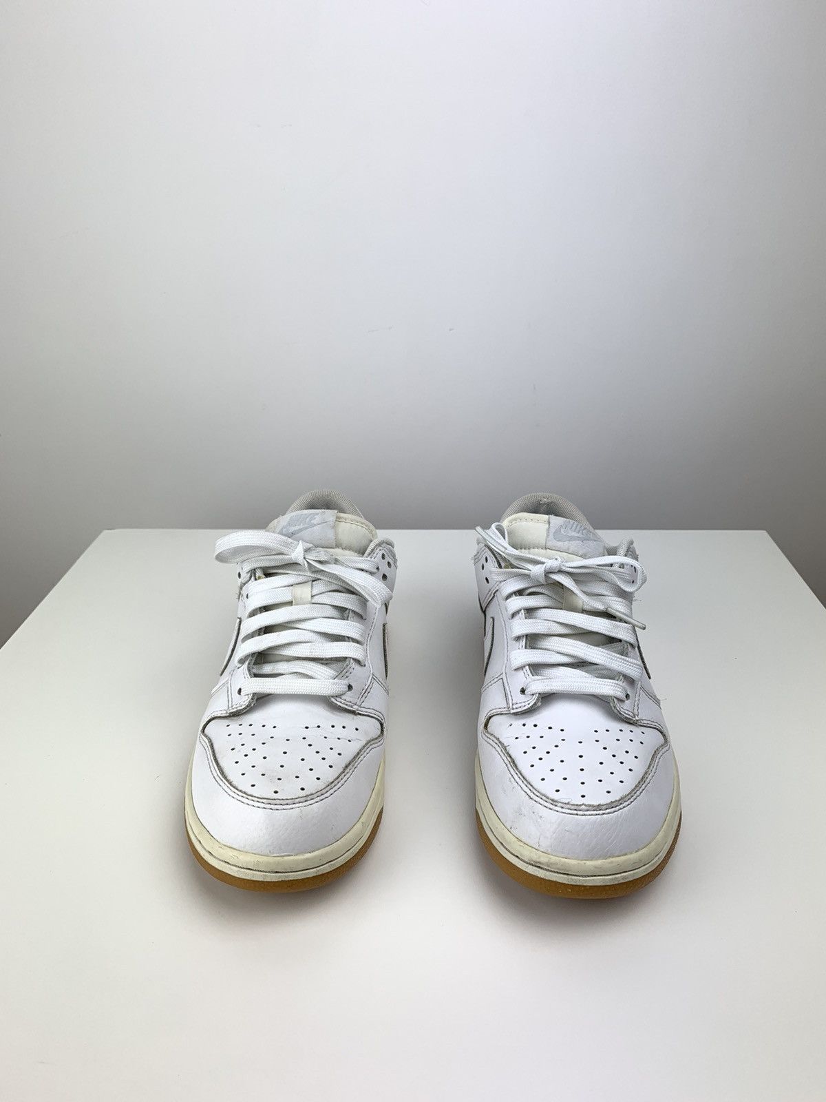 Nike 2016 Nike Dunk Low Triple White Gum Size US 7 / IT 37 - 8 Thumbnail