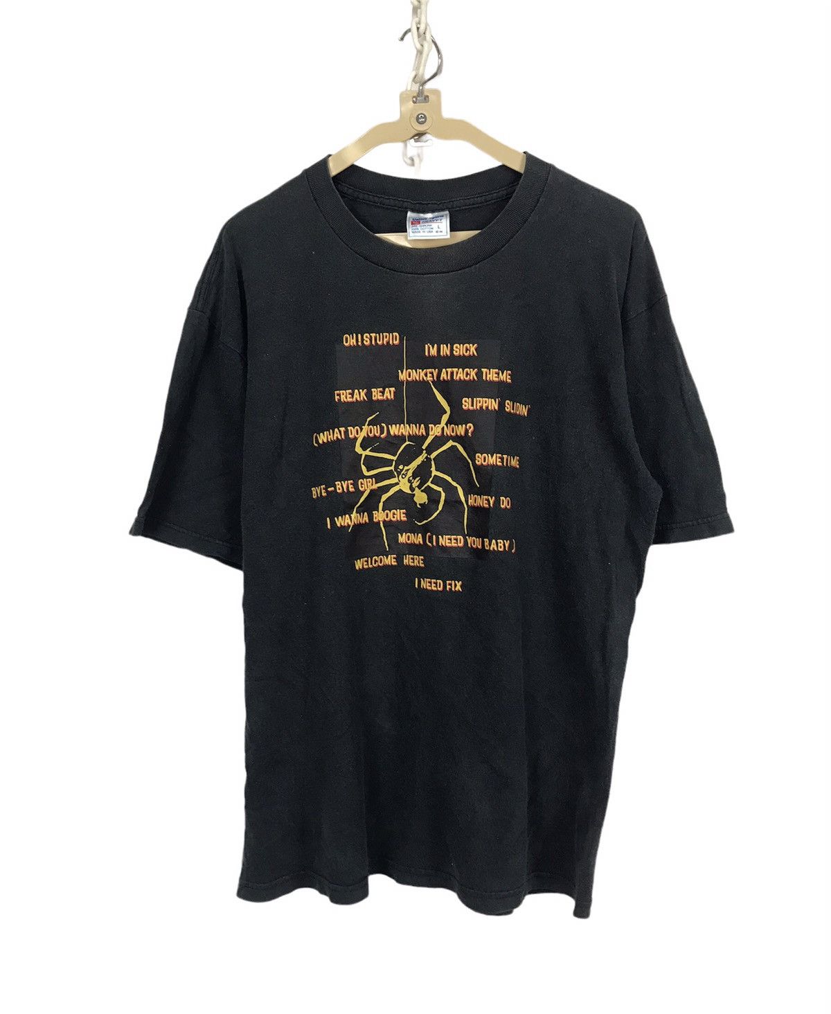 Vintage Printed distressed tshirt by United sport made in usa Size US M / EU 48-50 / 2 - 1 Thumbnail