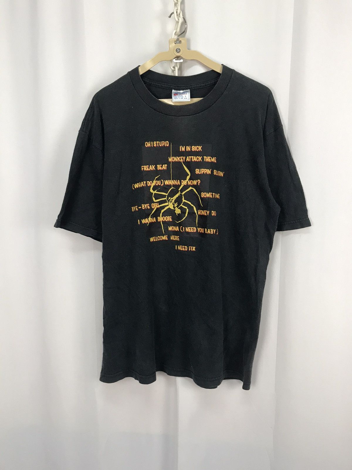 Vintage Printed distressed tshirt by United sport made in usa Size US M / EU 48-50 / 2 - 7 Thumbnail
