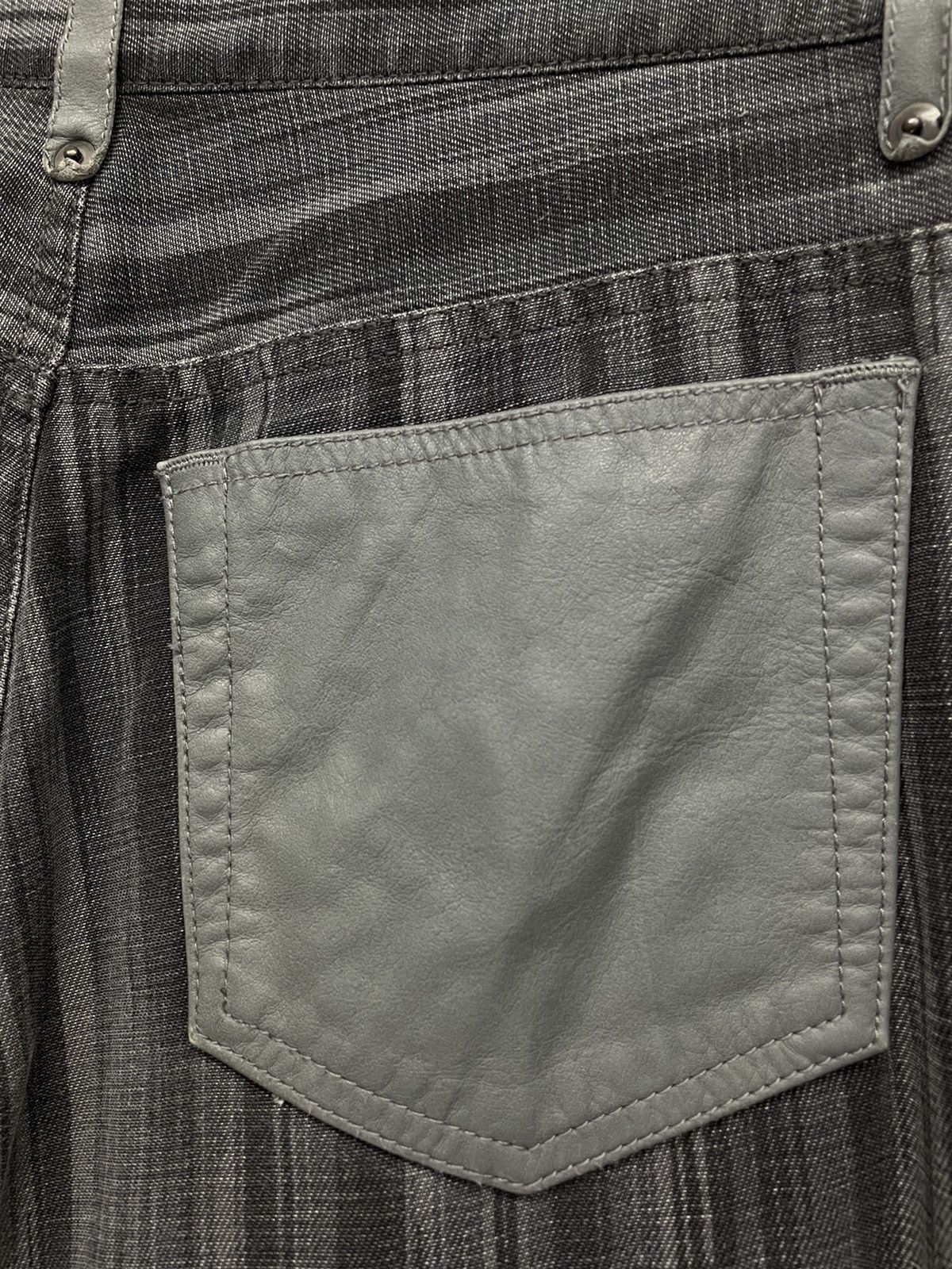 Japanese Brand MANIAC WORKS Japan Rare Striped Leather Back Pocket Pants Size US 29 - 2 Thumbnail