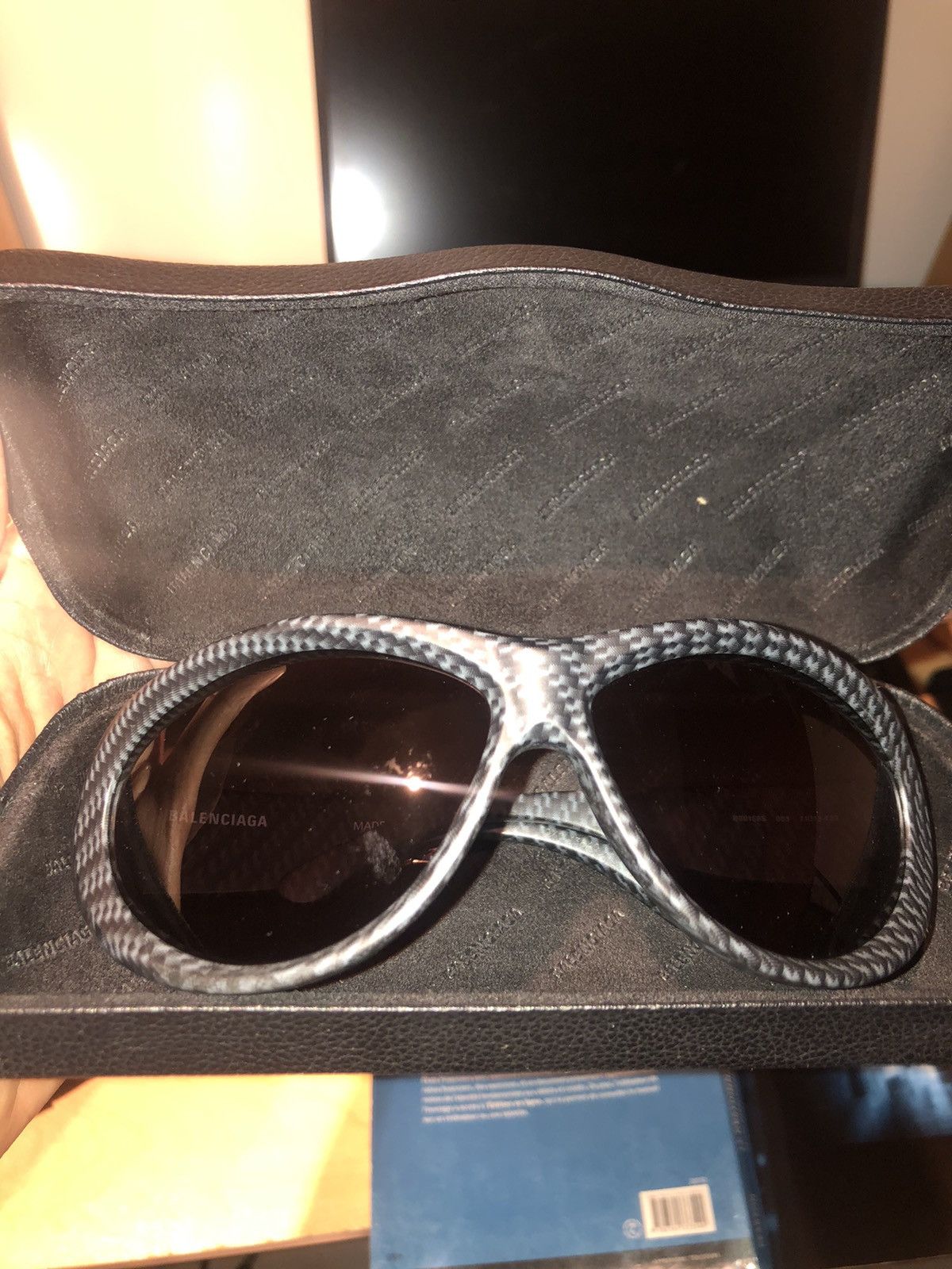 Balenciaga Offer ❗️Balenciaga Sunglasses Size ONE SIZE - 9 Thumbnail