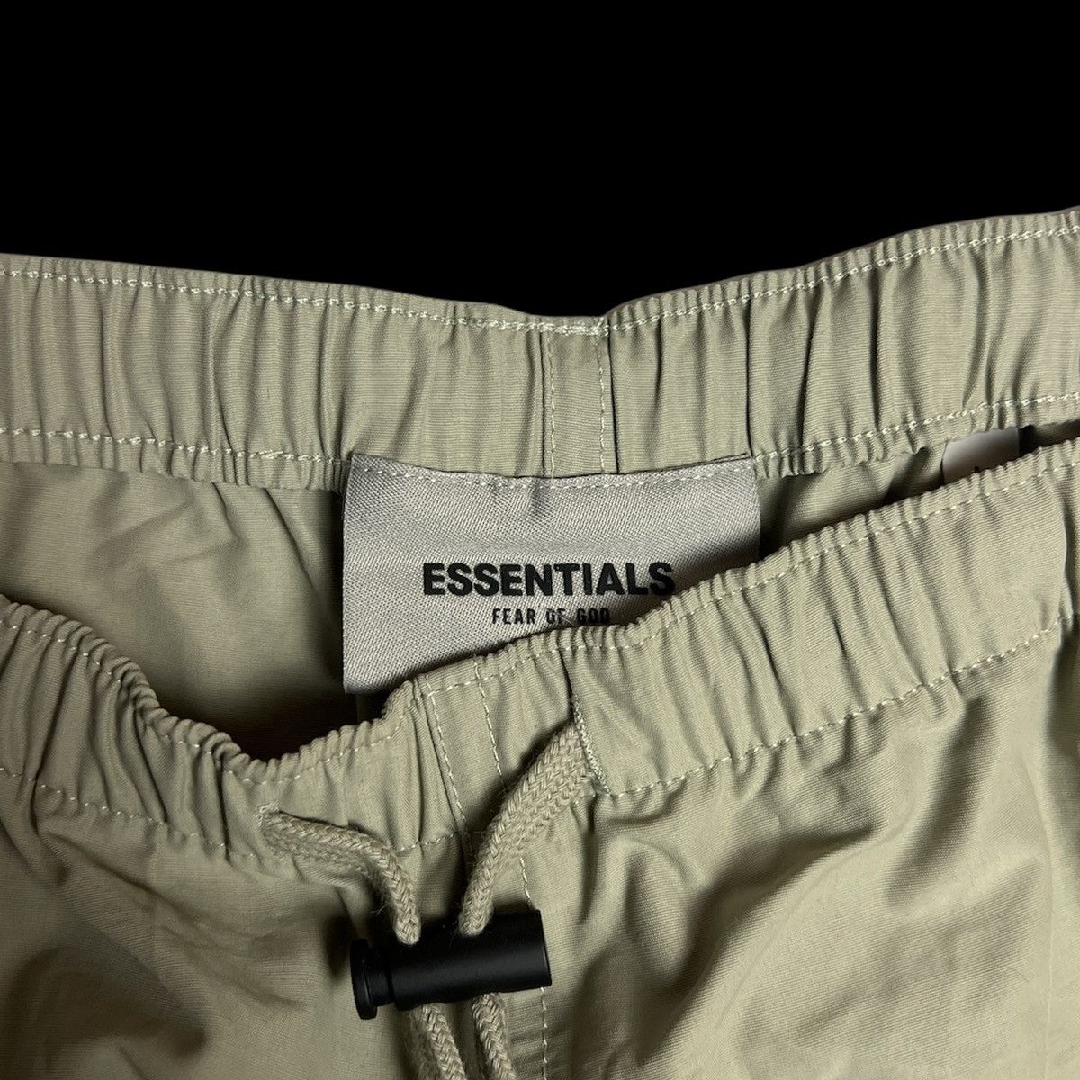 Fear of God ESSENTIALS x Fear of God Volley Shorts 'Pistachio' Size US 34 / EU 50 - 3 Thumbnail