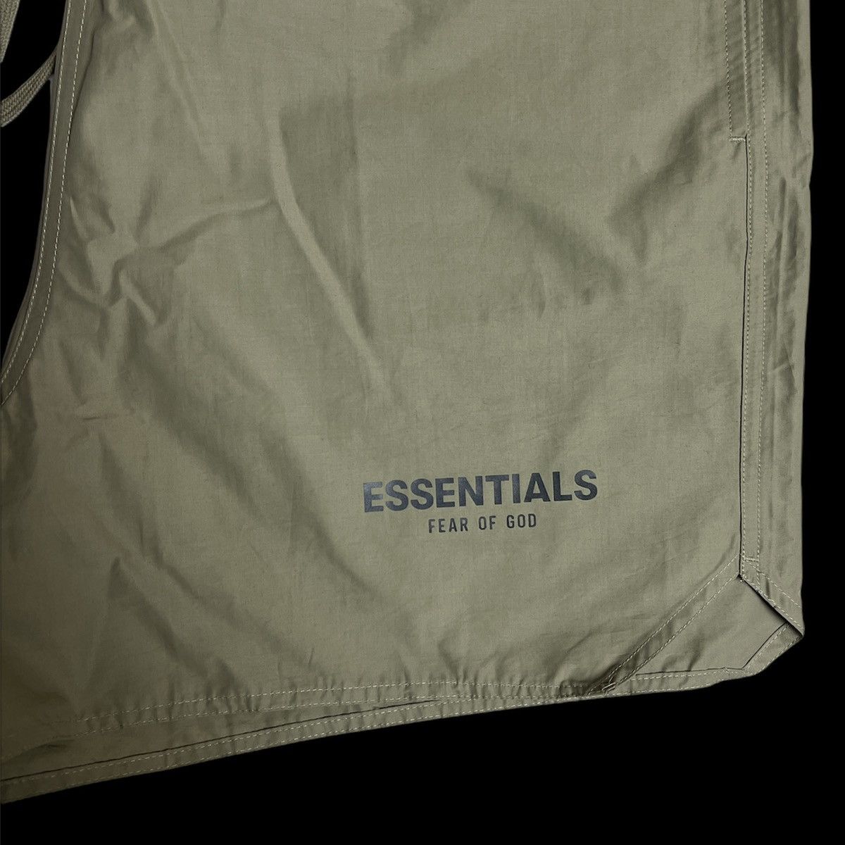 Fear of God ESSENTIALS x Fear of God Volley Shorts 'Pistachio' Size US 34 / EU 50 - 4 Thumbnail