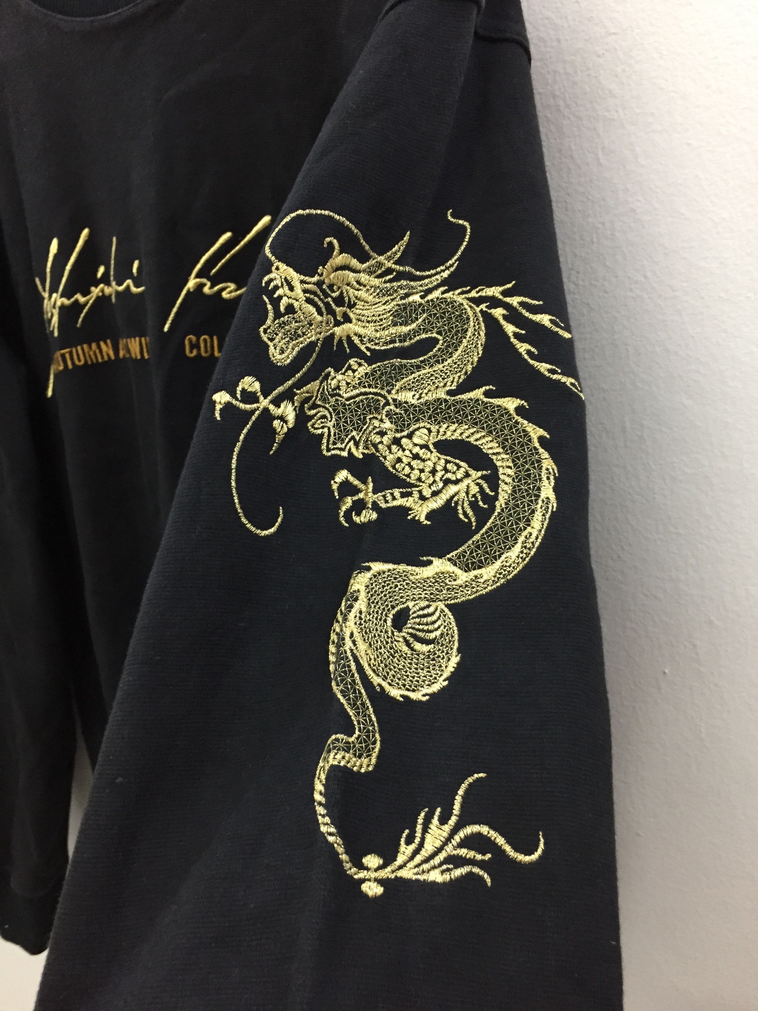 Yasuyuki Ishii × Yoshiyuki Konishi AW92 FICCE YOSHIYUKI KONISHI dragon embroidered sweatshirt Size US M / EU 48-50 / 2 - 8 Thumbnail