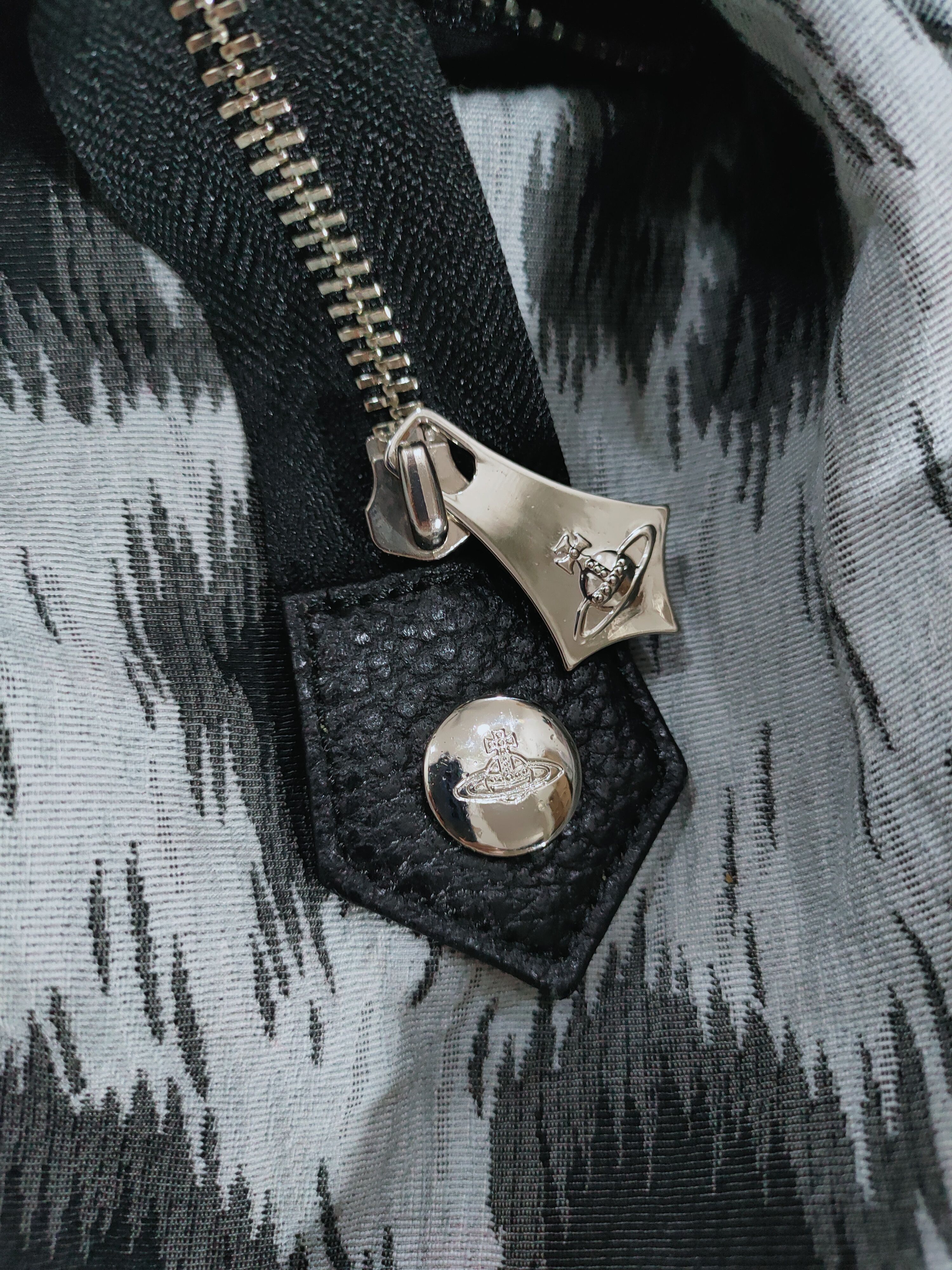Vivienne Westwood DUFFLE SHOULDER BAG HANDBAG Size ONE SIZE - 6 Thumbnail