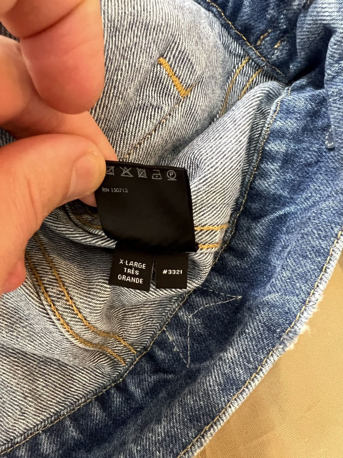 Amiri Amiri Chemist Denim Trucker Jacket size XL $2900 Size US XL / EU 56 / 4 - 4 Thumbnail