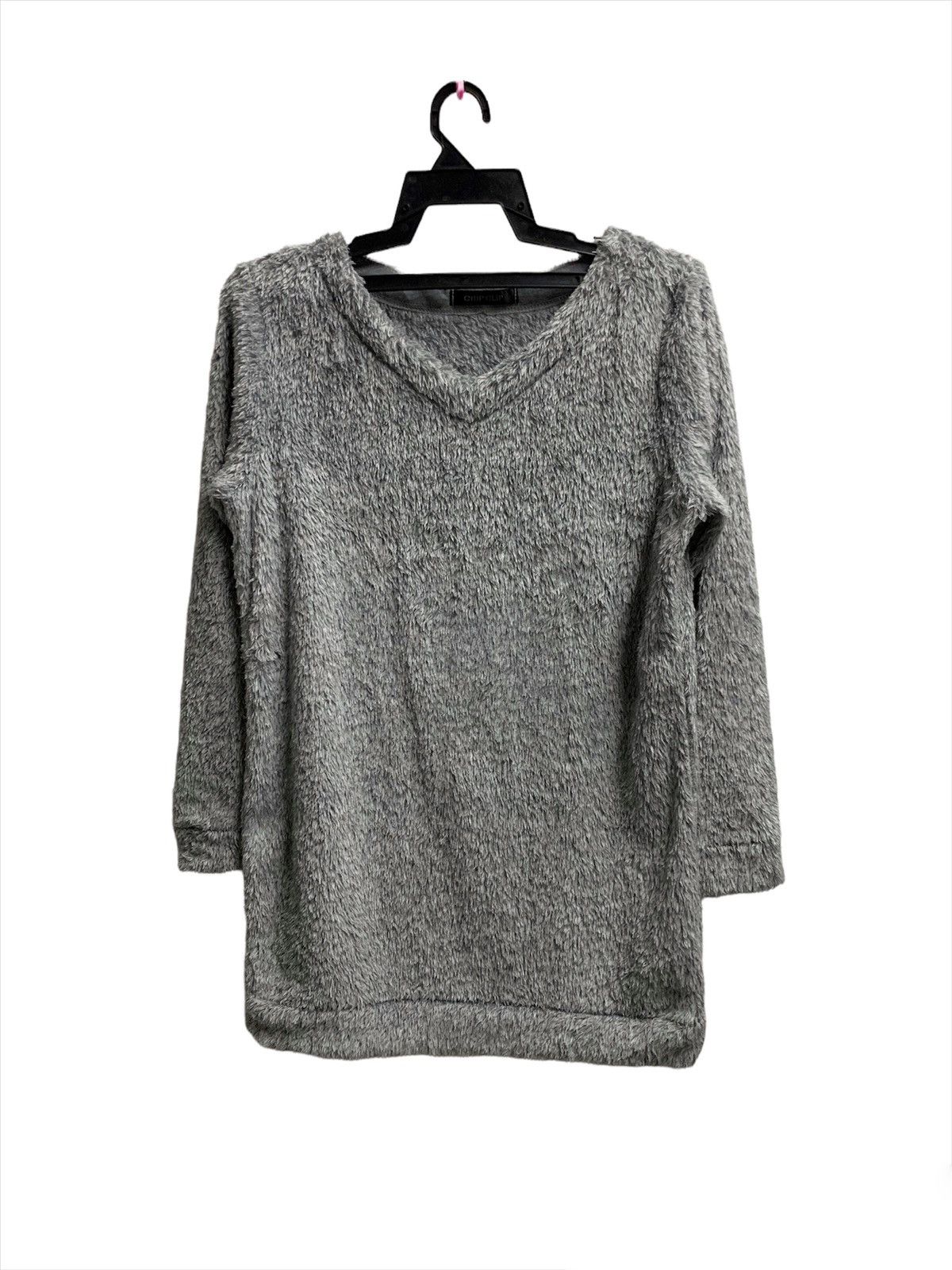 image of Vintage Mega Chip Clip Faux Fur Women Long Sweatshirts in Grey (Size Medium)