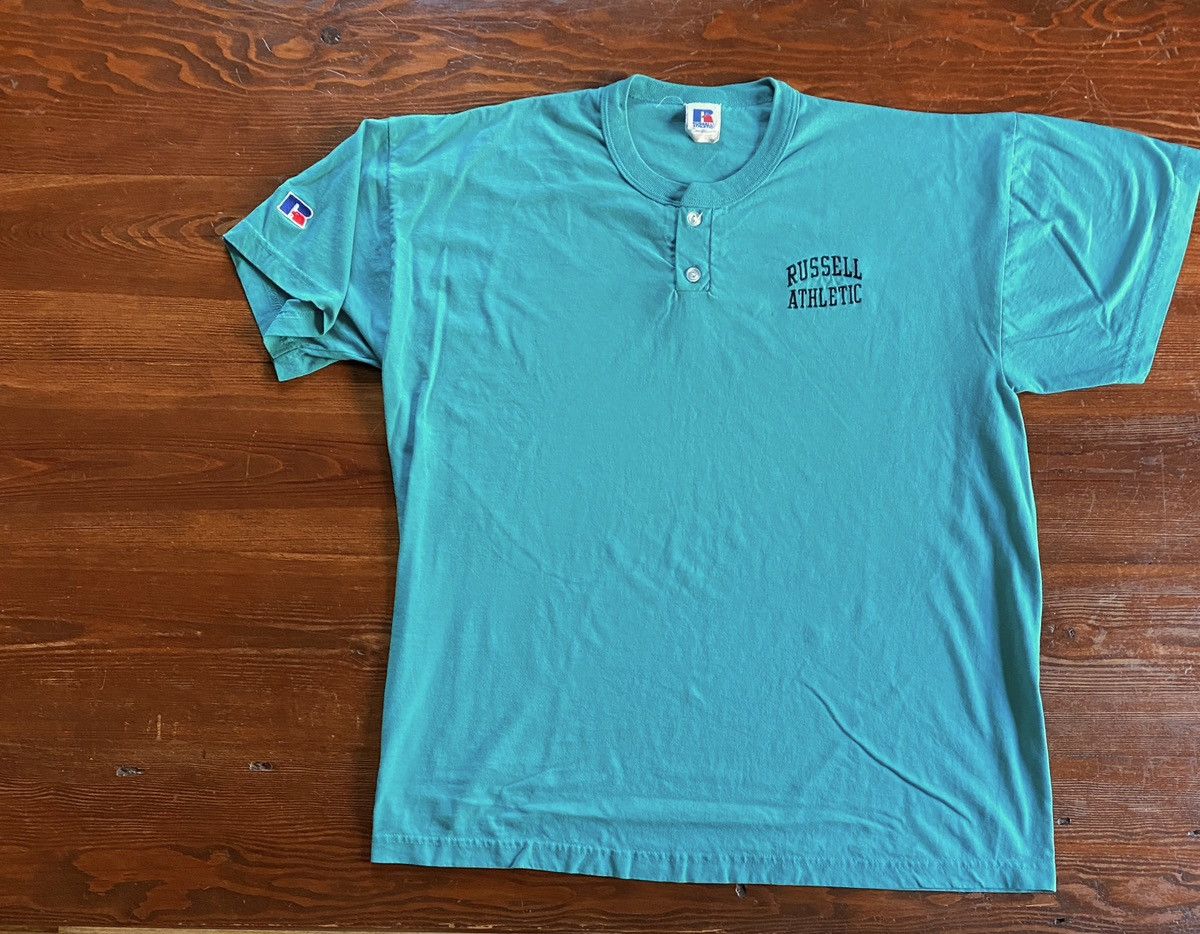 Russell Athletic Vintage 90’s Russell Athletic Embroidered Logo Henley Tee Size US XL / EU 56 / 4 - 1 Thumbnail