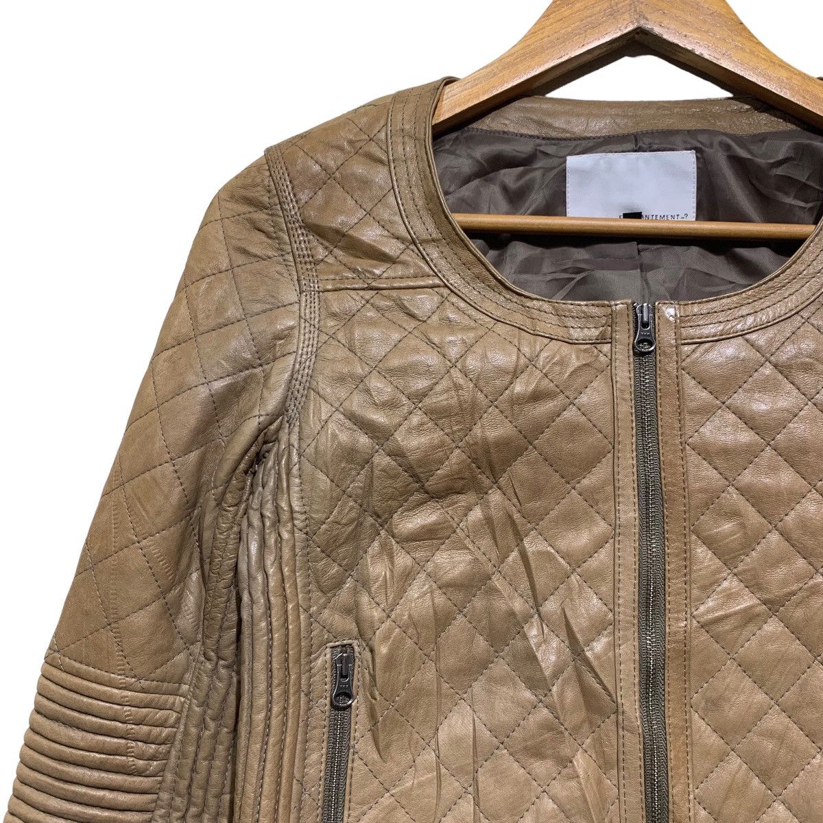Vintage Enchantement Quilted Lamb Leather Crop Jacket Size XS / US 0-2 / IT 36-38 - 10 Thumbnail