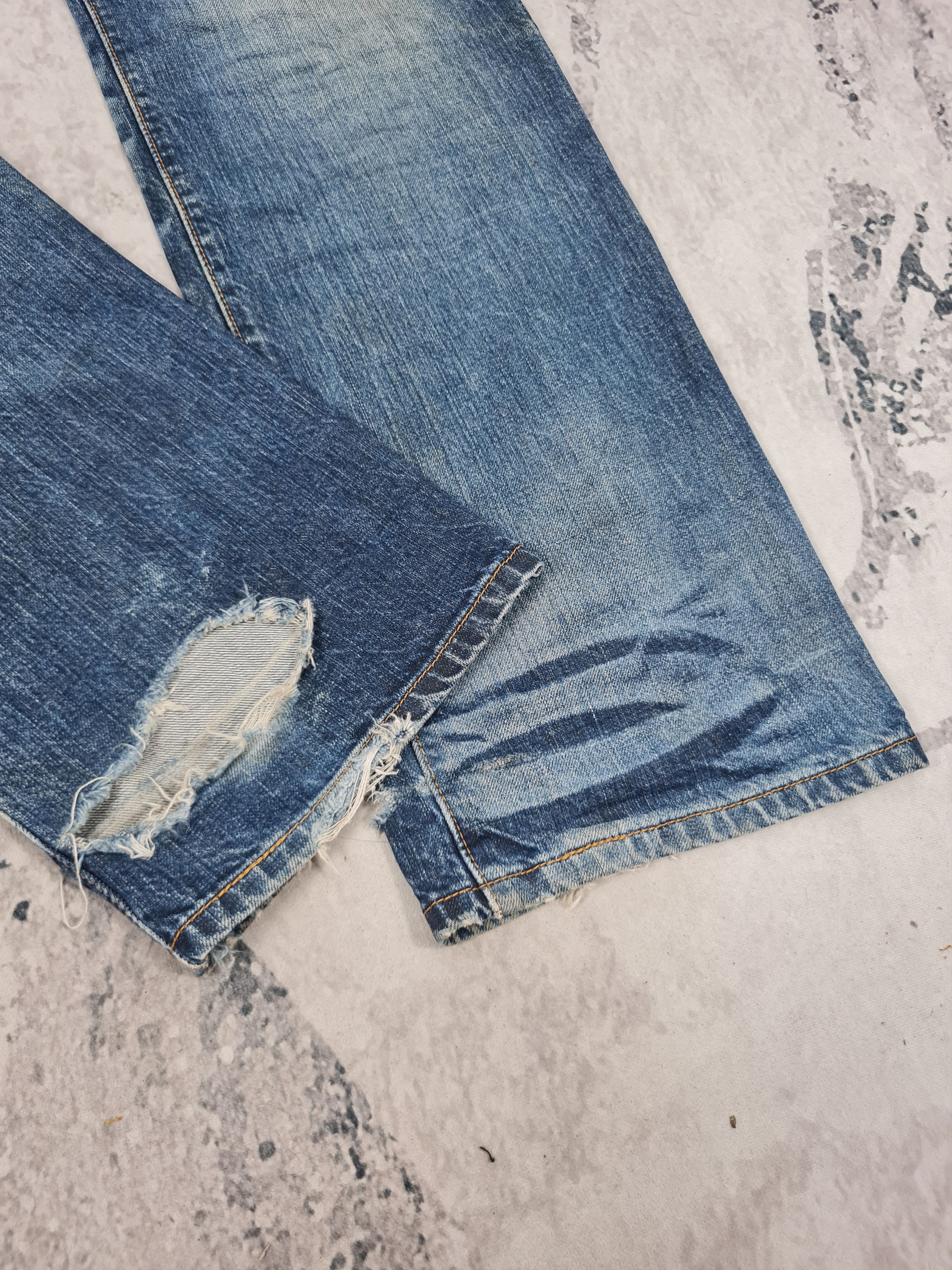 Levi's LEVIS 501 Distressed Stonewash Faded Jeans L0342 Size 31X34 Size US 31 - 6 Thumbnail