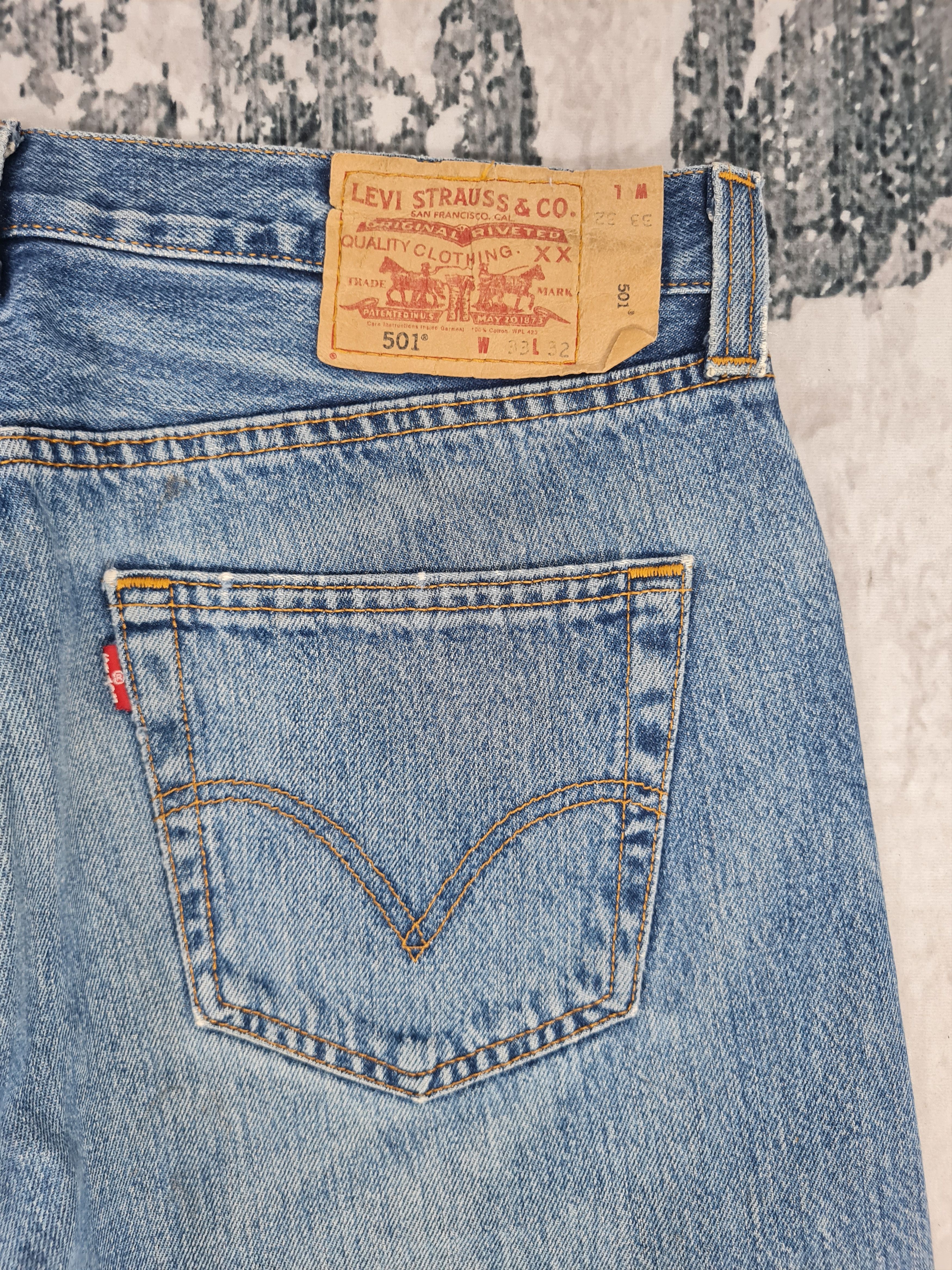 Levi's Vintage Clothing LEVIS 501 Distressed Stain Stonewash Jeans L0345 Size 34X30 Size US 34 / EU 50 - 10 Thumbnail