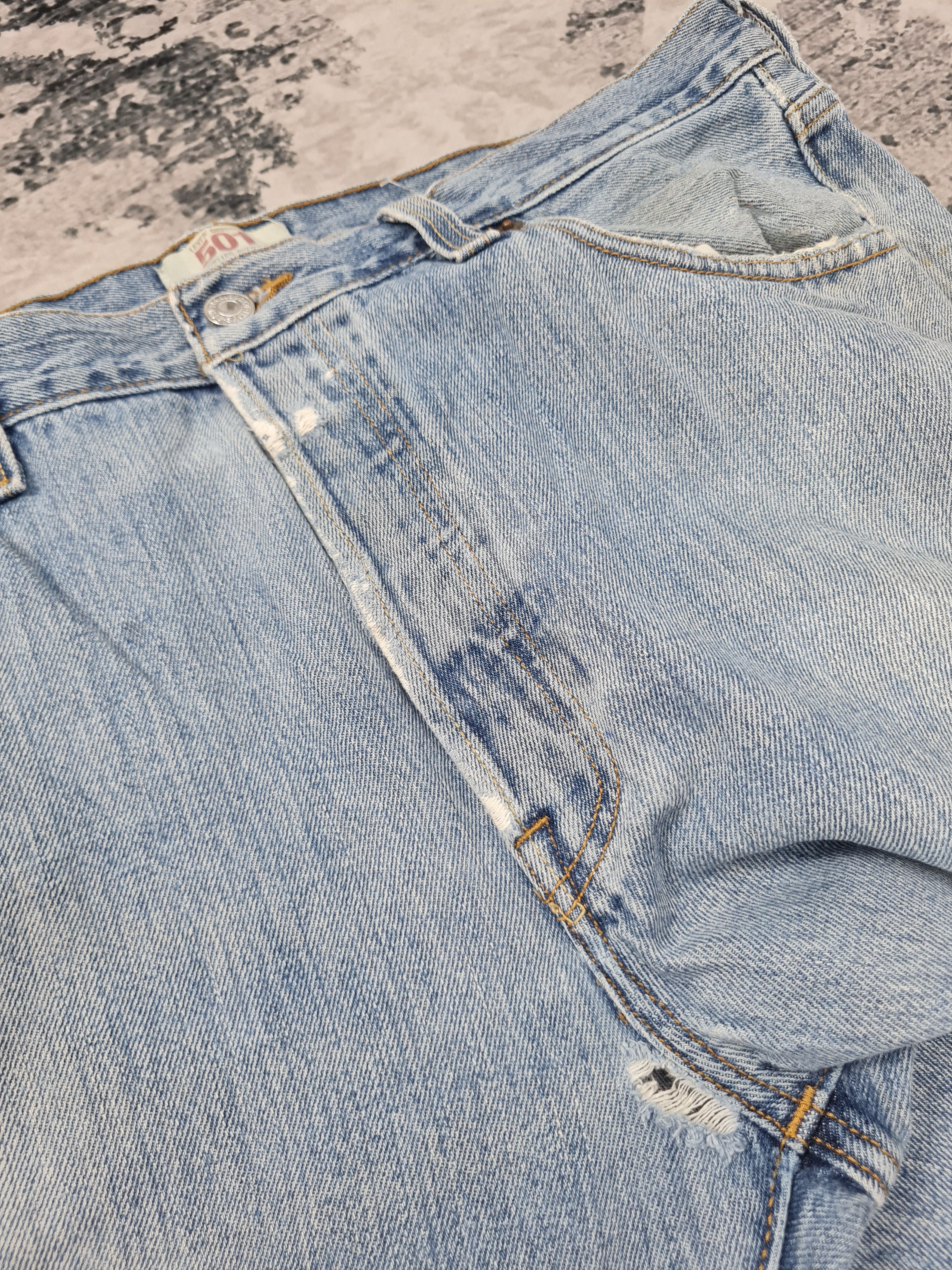 Levi's Vintage Clothing LEVIS 501 Distressed Faded Light Jeans L0347 Size 36X31.5 Size US 36 / EU 52 - 10 Thumbnail