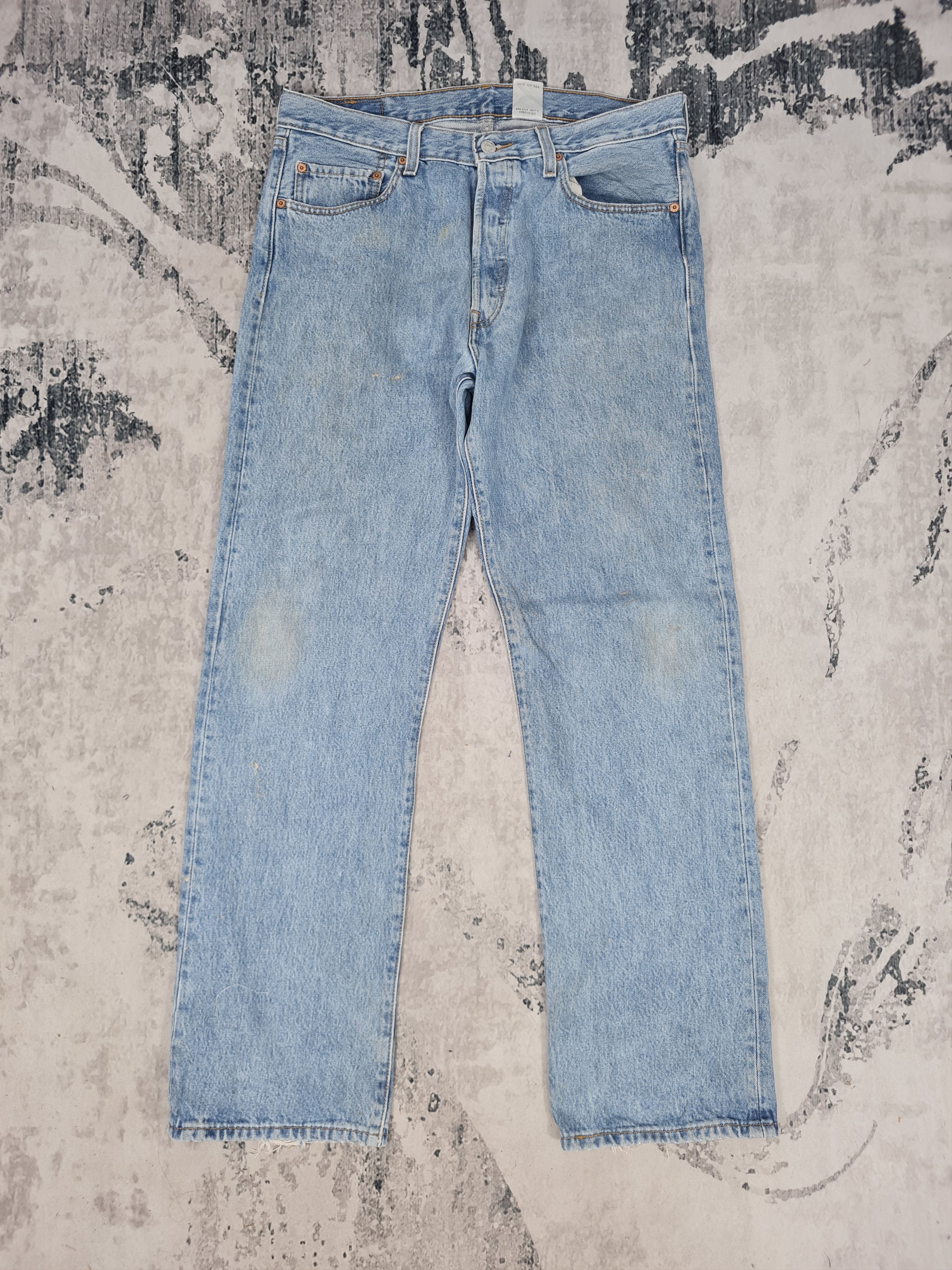 Levi's Vintage Clothing Vtg LEVIS 501 Rusty Stain Light Blue Jeans L0348 Size 34X32 Size US 34 / EU 50 - 1 Thumbnail