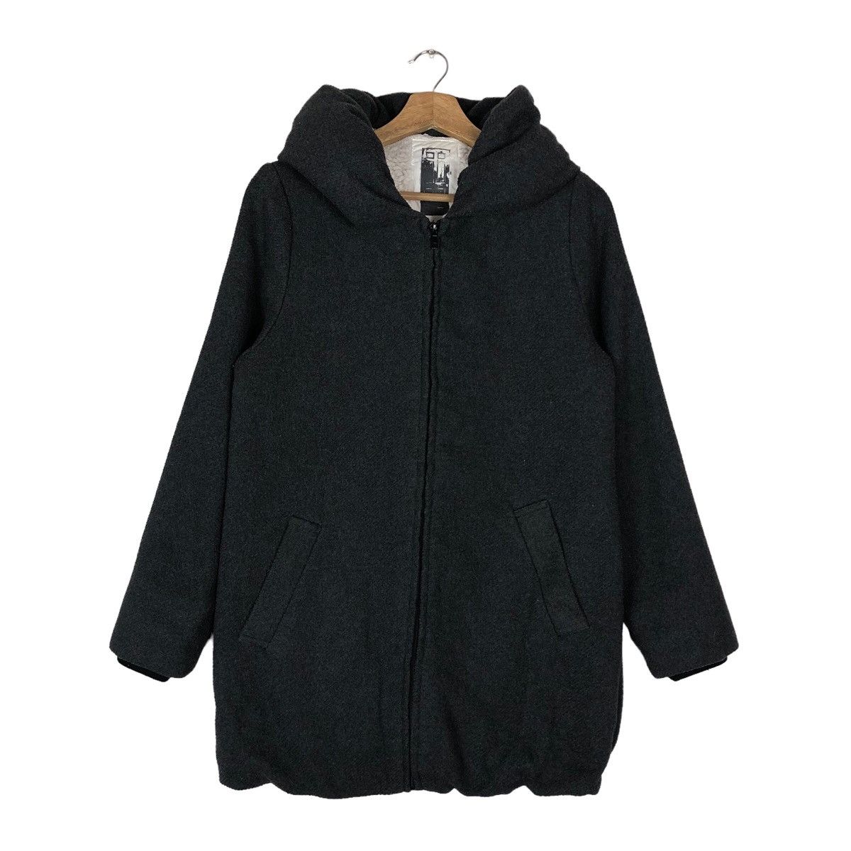 image of Vintage And It Zipper Long Jacket in Black, Men's (Size Medium)