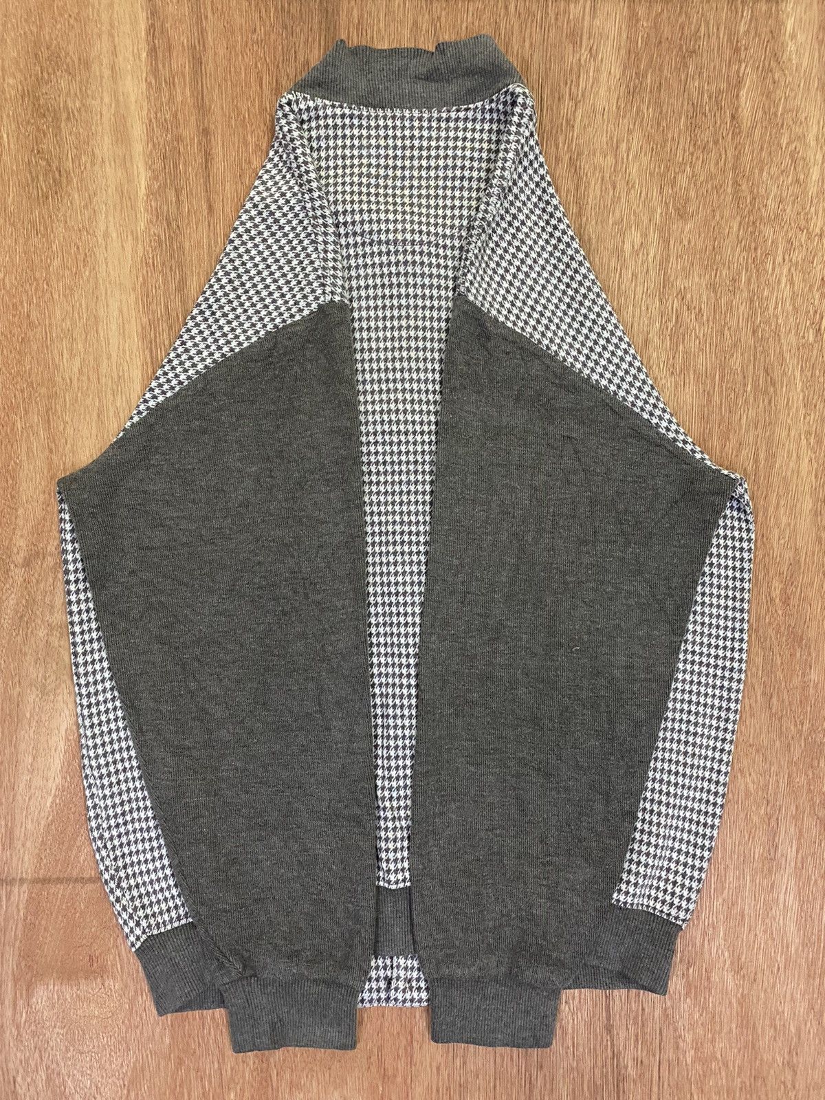 Aquascutum Aquascutum Houndstooth Button Up Sweater Size US S / EU 44-46 / 1 - 6 Thumbnail