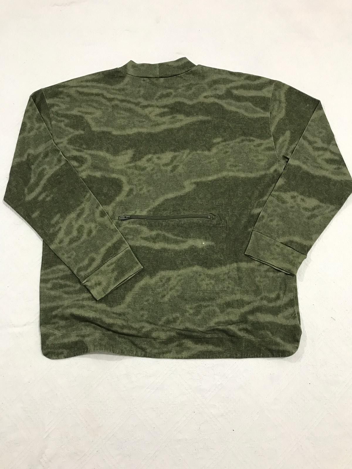 Yeezy ks48 little defect yeezy season 3 long sleave Size US M / EU 48-50 / 2 - 3 Thumbnail