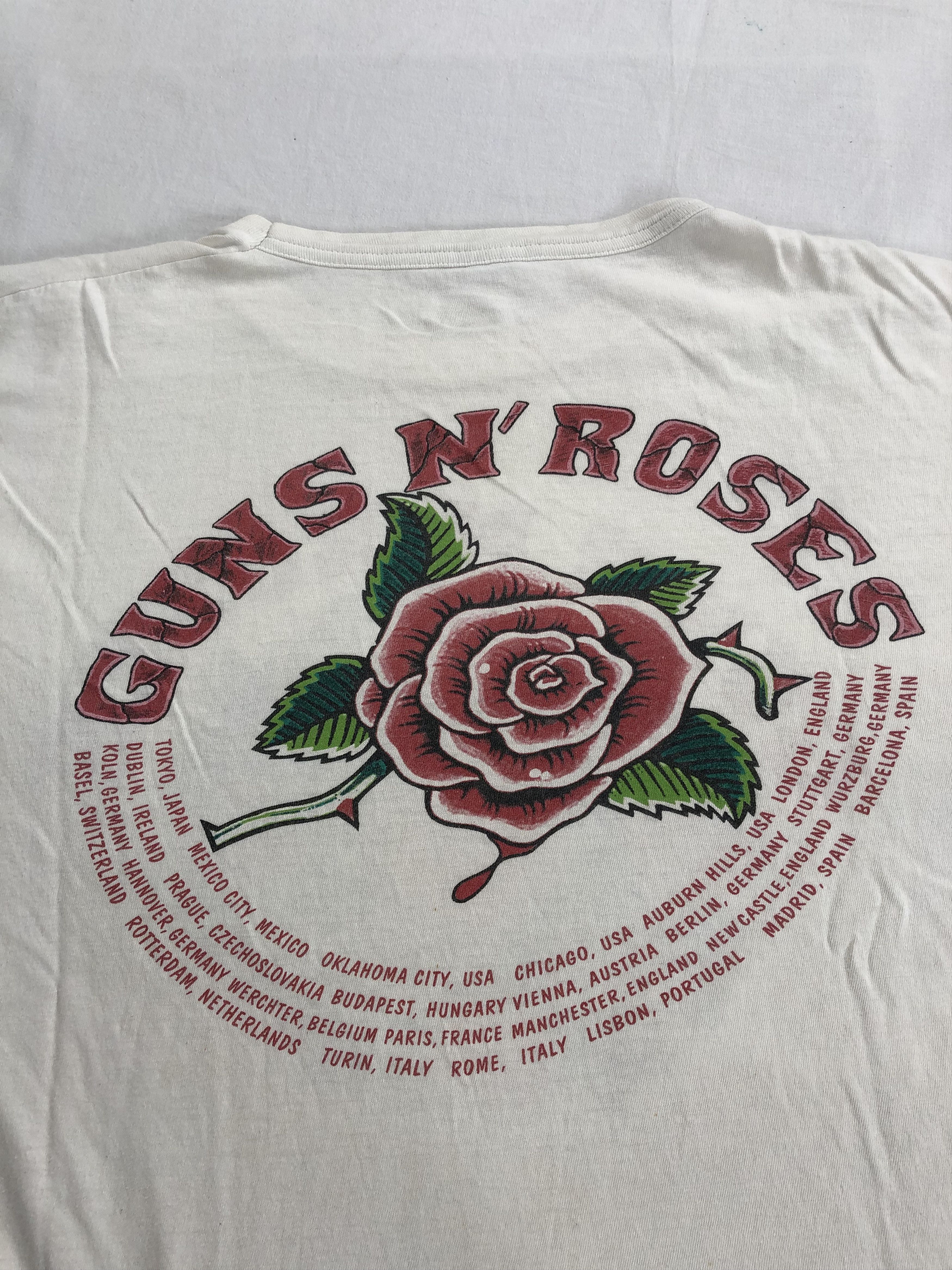 Band Tees Vintage 1991 Guns N Roses (Linkin Park Pink Floyd Pearl Jam Size US XL / EU 56 / 4 - 13 Thumbnail
