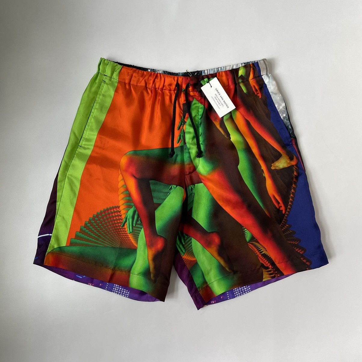 Dries Van Noten S/S 20 Yoshirotten Collage Print Shorts Size US 36 / EU 52 - 10 Thumbnail
