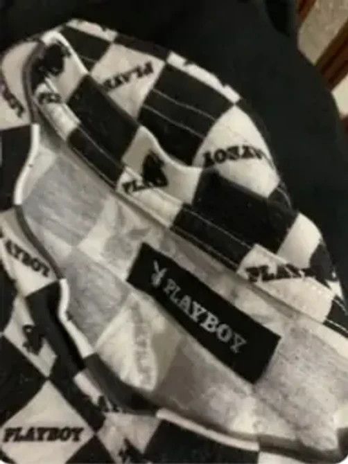 Playboy 🔥NEW YEAR DEALS🔥PLAYBOY x FREAK STORE FULLPRINT Size US L / EU 52-54 / 3 - 4 Thumbnail