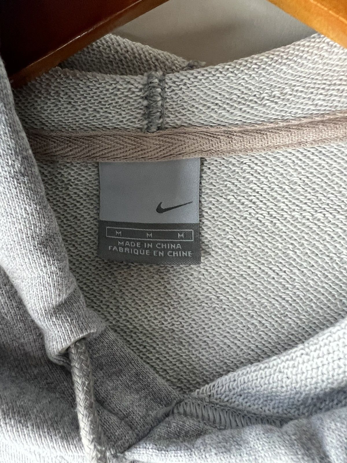 Nike Vintage nike swoosh check distressed & thrashed hoodie Size US M / EU 48-50 / 2 - 3 Thumbnail