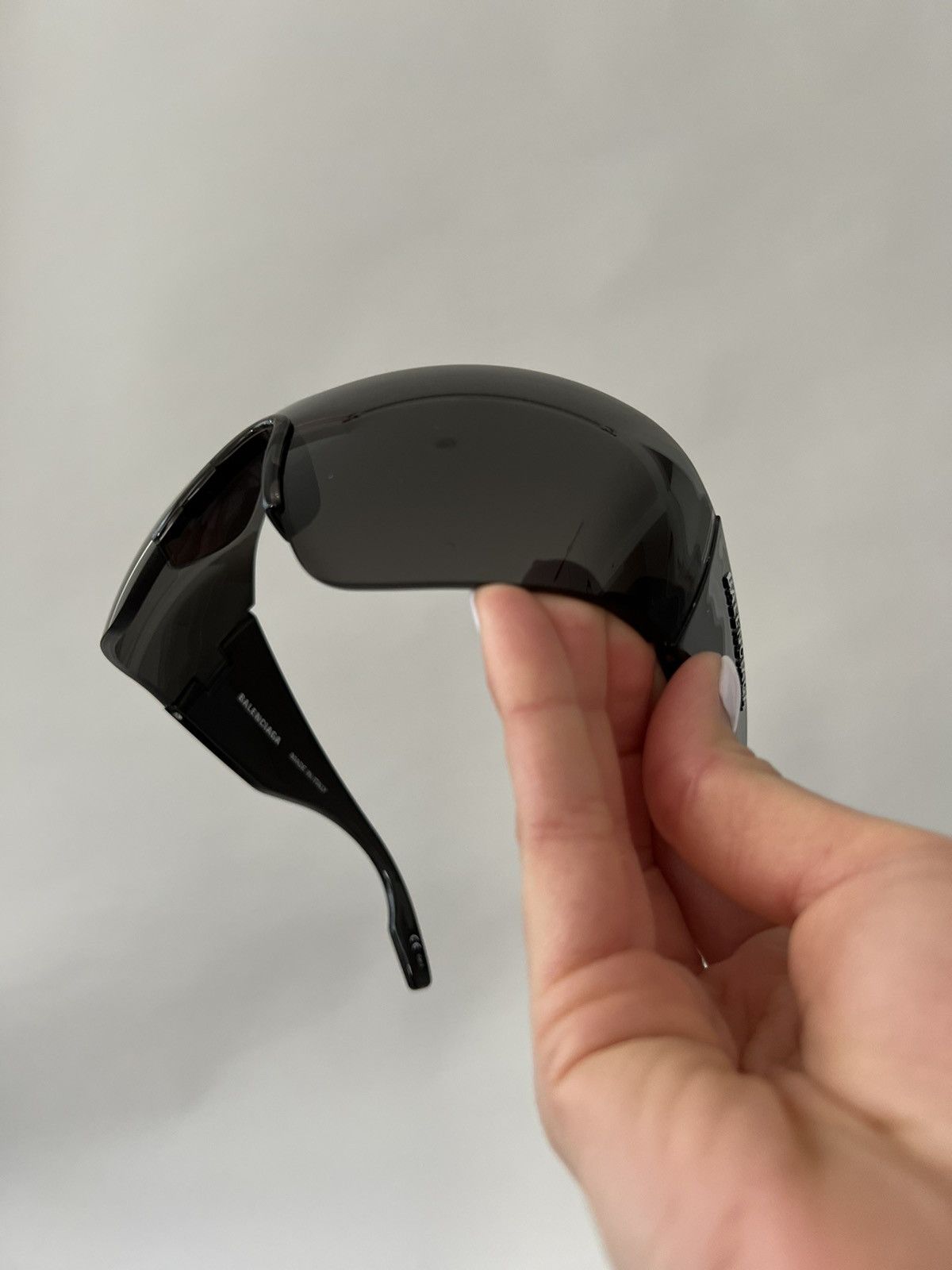 Balenciaga Balenciaga Shield Mask Sunglasses Size ONE SIZE - 6 Thumbnail