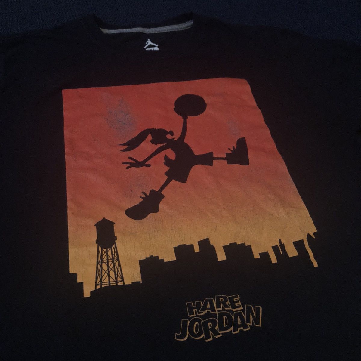 Jordan Brand Vintage Hare Jordan Looney Tunes Bugs Bunny Graphic Logo Tee Size US XL / EU 56 / 4 - 3 Thumbnail