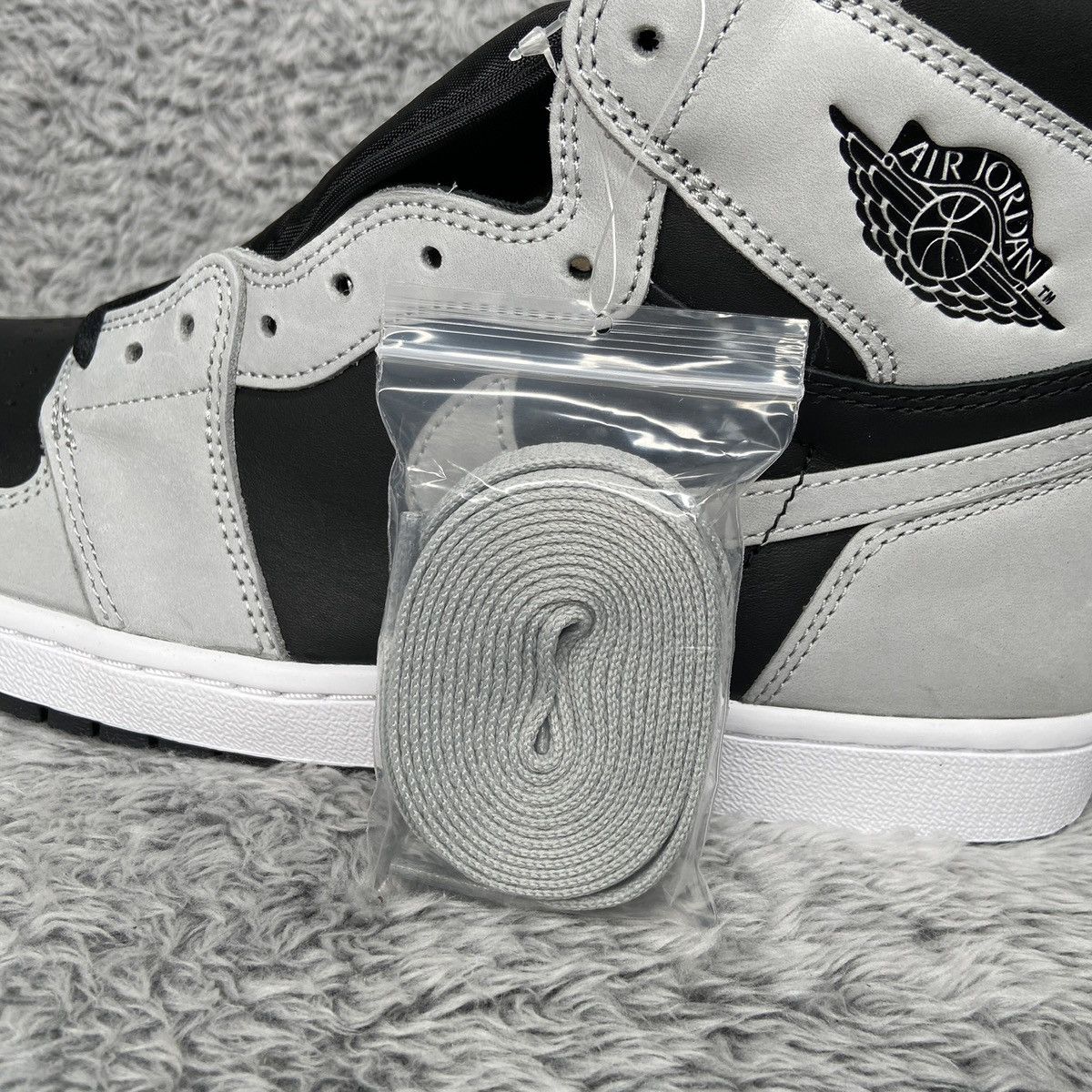 Jordan Brand Air Jordan 1 Retro High OG 'Shadow 2.0' Men's Size 13 Size US 13 / EU 46 - 10 Thumbnail