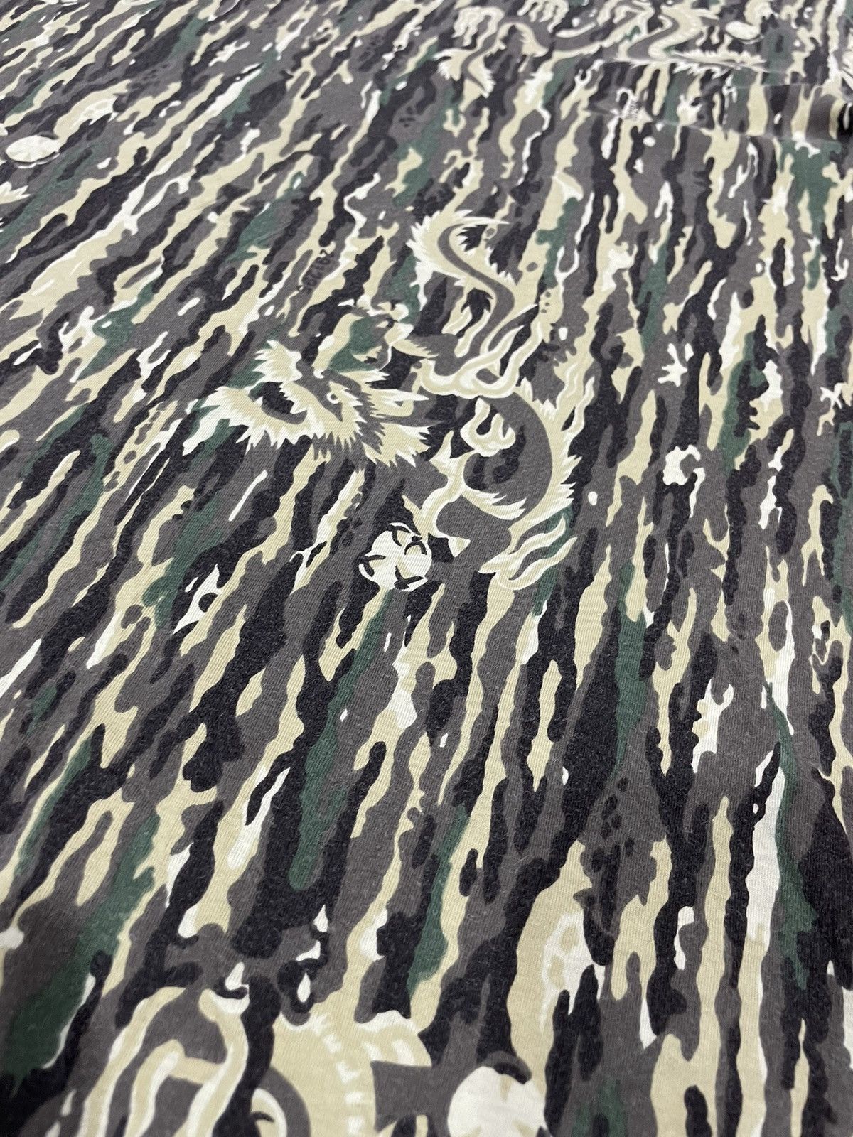 20471120 Sick🔥291295 Homme Dragon Camouflage All Over Print Tee Size US M / EU 48-50 / 2 - 14 Thumbnail
